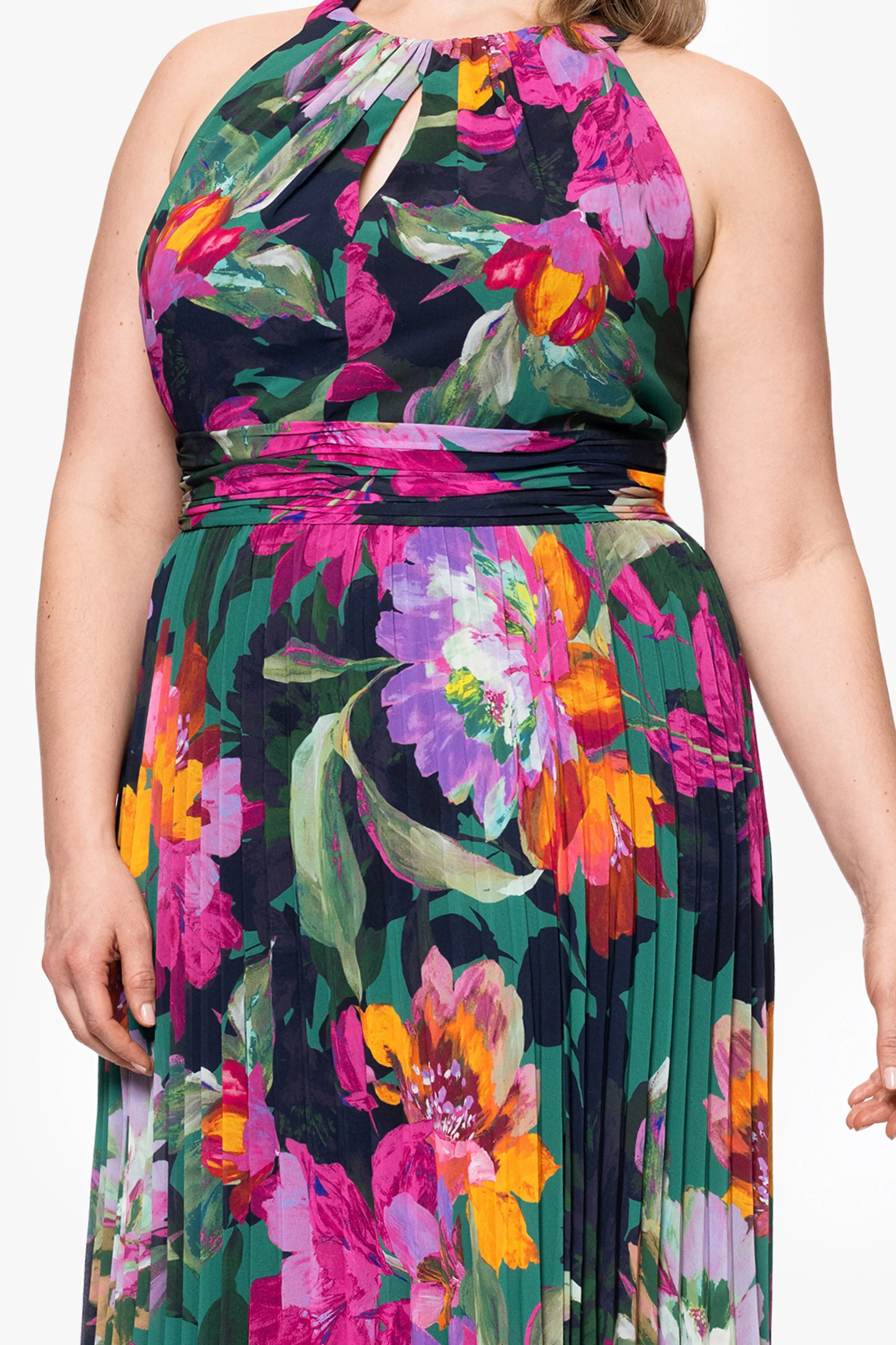 Plus "Deidra" Print Chiffon Floor Length Dress sold by Xscape product image thumbnail 2
