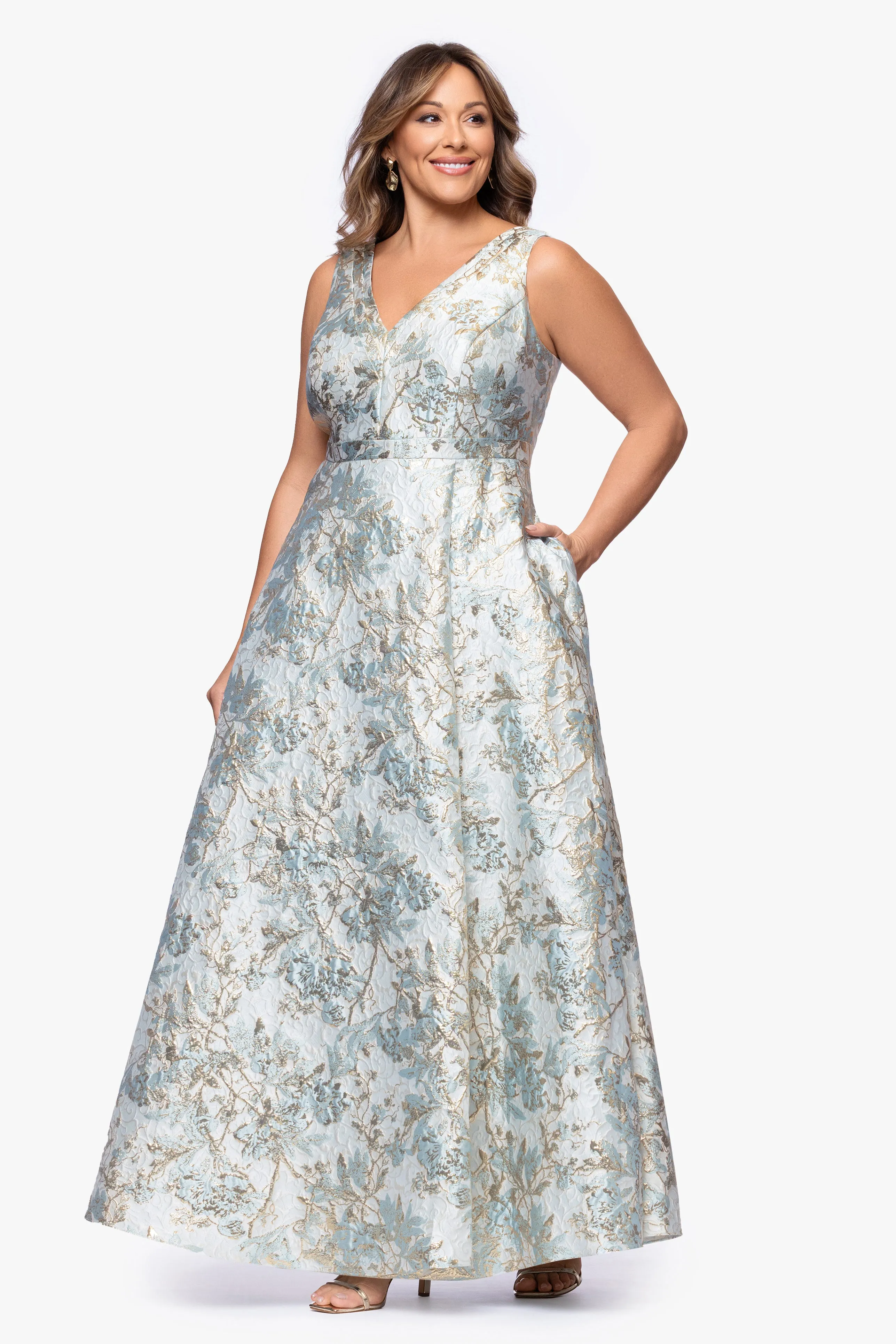 Plus "Madeline" Brocade V-Neck Dress sold by Xscape product image thumbnail 4