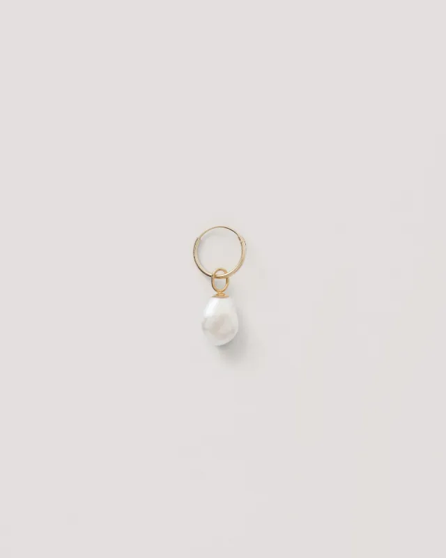 Keshi Pearl Earring sold by YMC