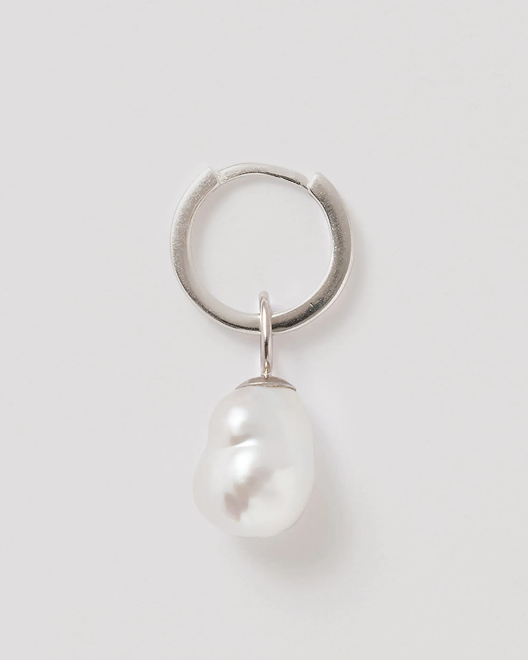 Keshi Pearl Earring sold by YMC product image thumbnail 2