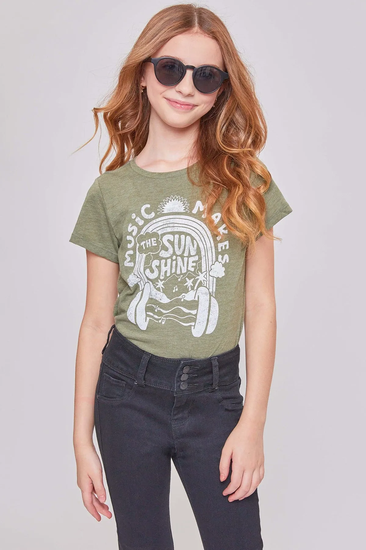 Girls 3 Button Essential Skinny Jeans With Faux Front Pockets sold by YMI product image thumbnail 2