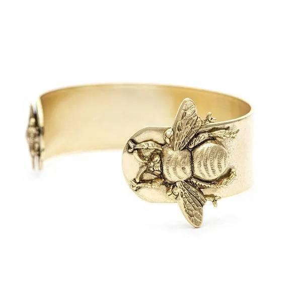 Chelsea sold by Yochi