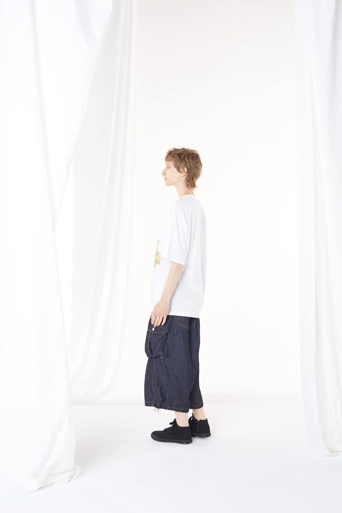 SUNFLOWER PRINT T-SHIRT sold by Yohji Yamamoto product image thumbnail 3