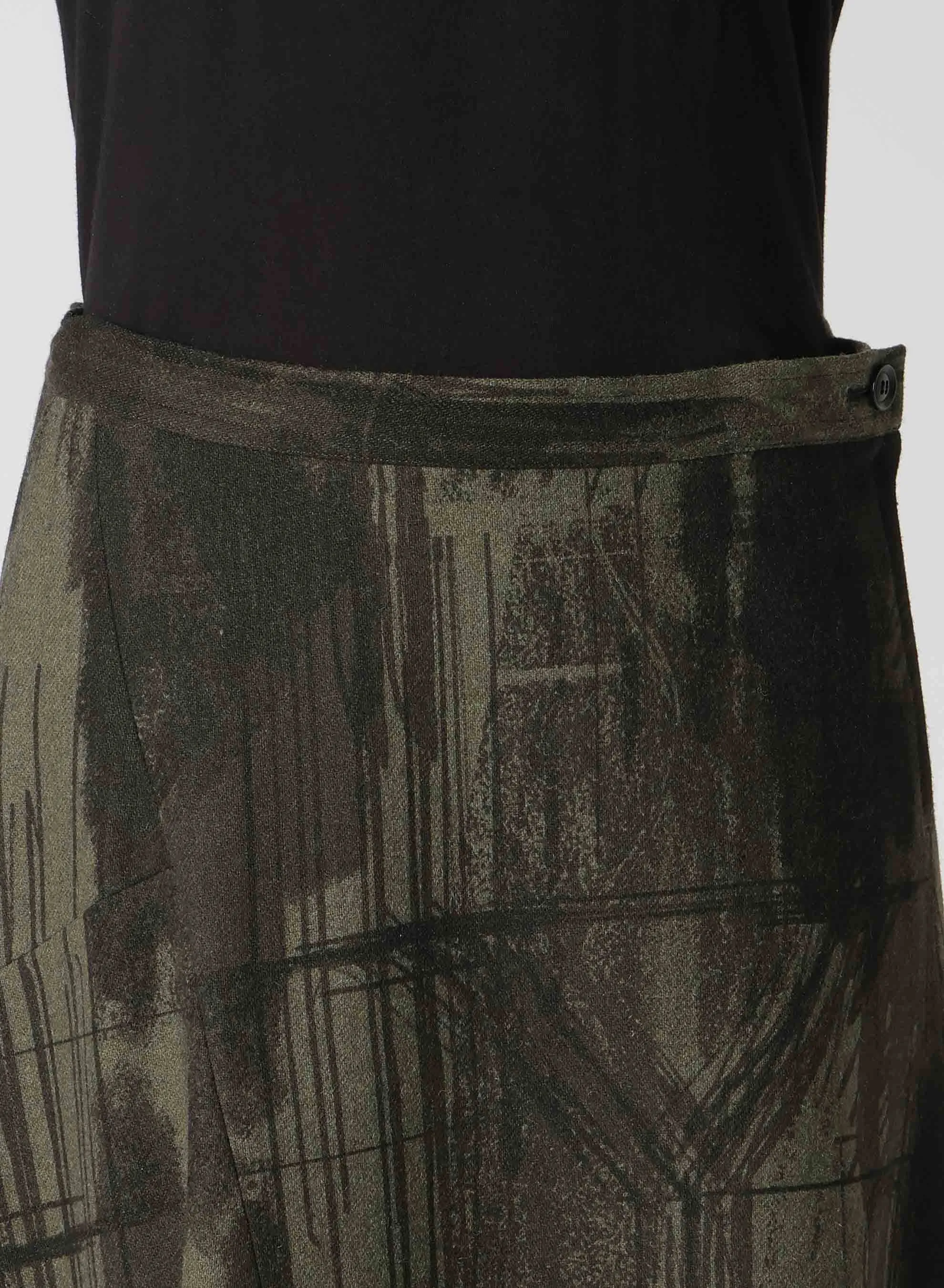 WOOL FLANNEL LOGO SCRIBBLE PT ASYMMETRIC FLARE SKIRT sold by Yohji Yamamoto product image thumbnail 5