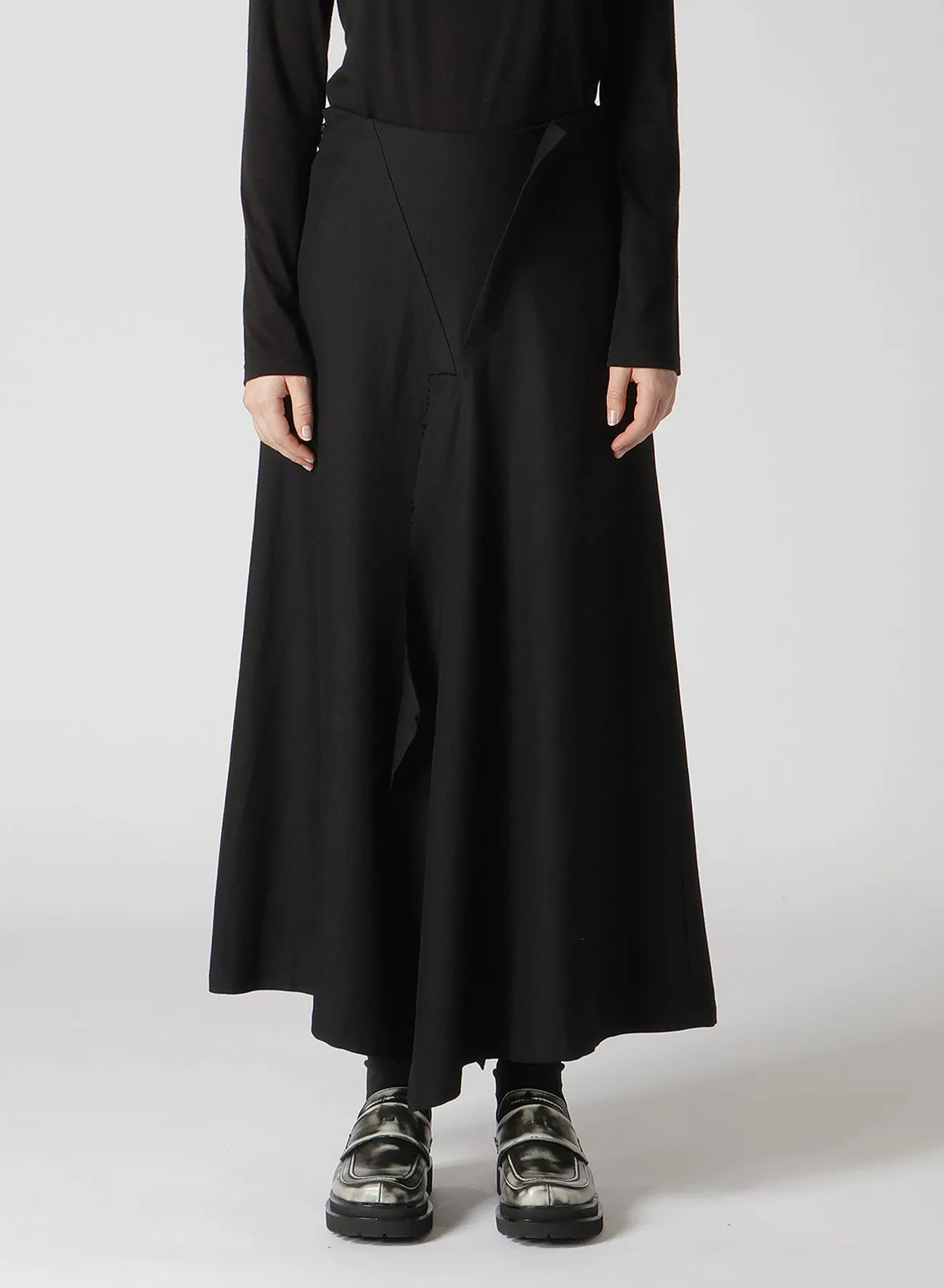 RY/W GABARDINE LEFT SIDE PATCH SKIRT PANTS sold by Yohji Yamamoto product image thumbnail 4