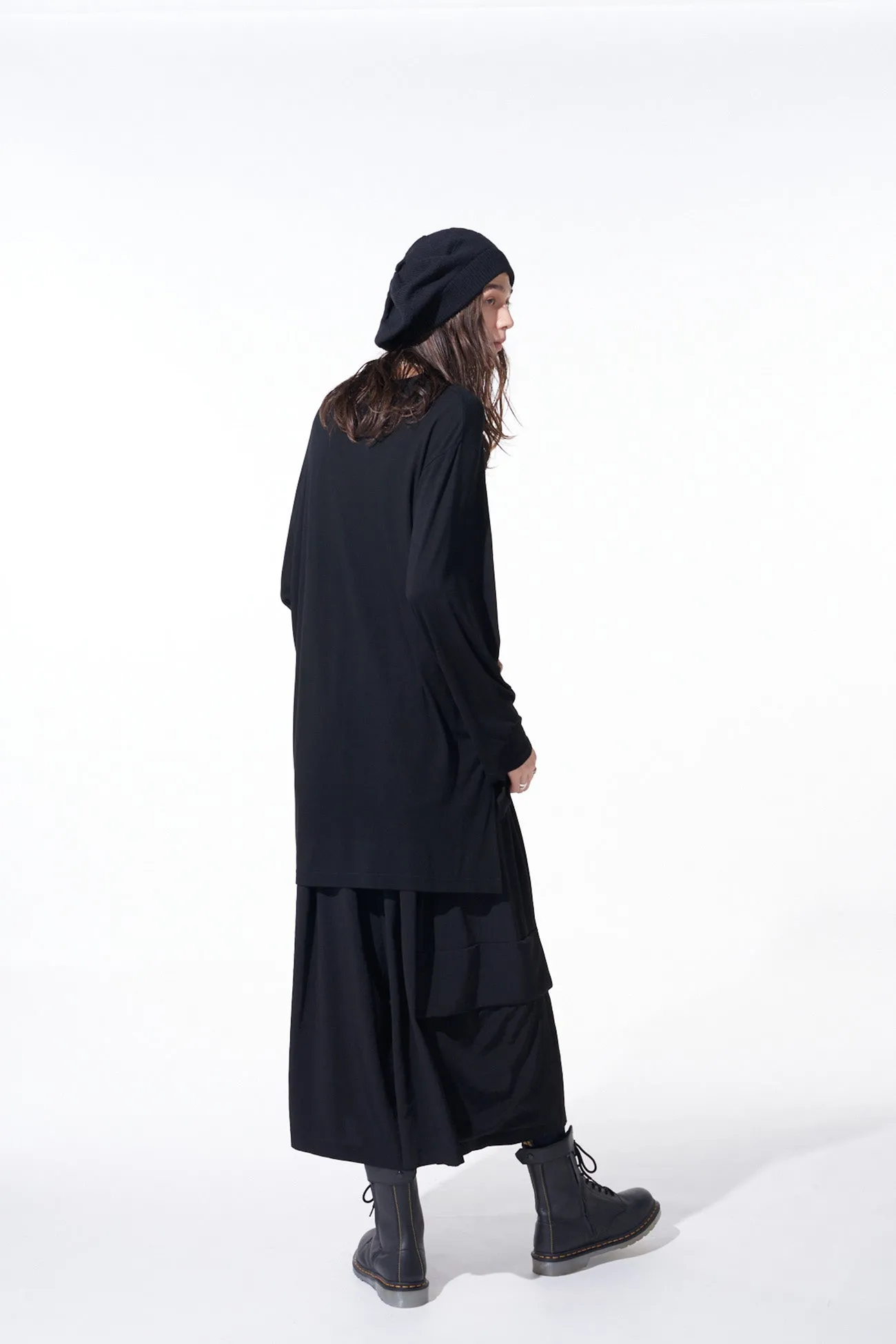 RAYON JERSEY SIDE SLIT LONG-SLEEVED T-SHIRT sold by Yohji Yamamoto product image thumbnail 4