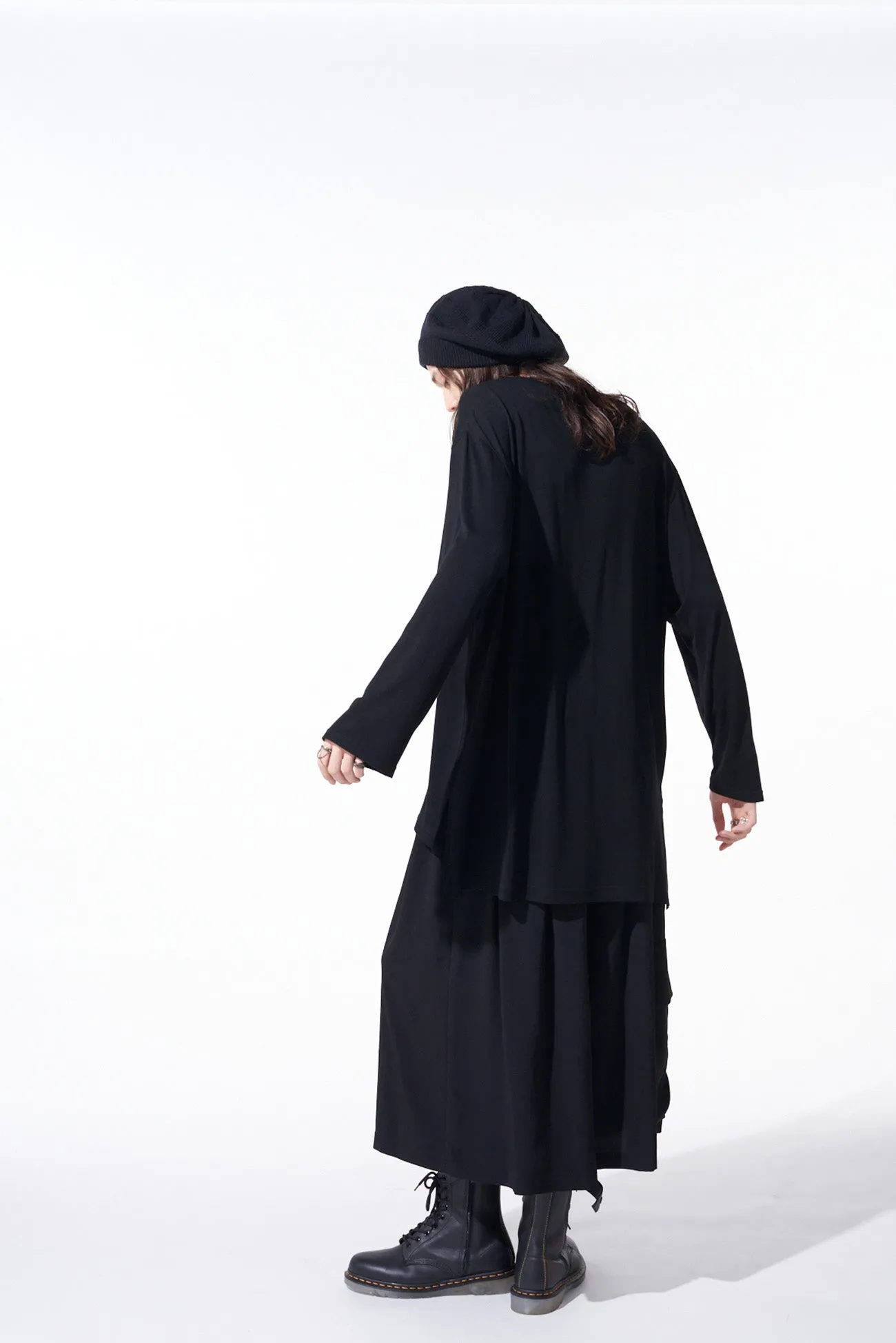 RAYON JERSEY SIDE SLIT LONG-SLEEVED T-SHIRT sold by Yohji Yamamoto product image thumbnail 3