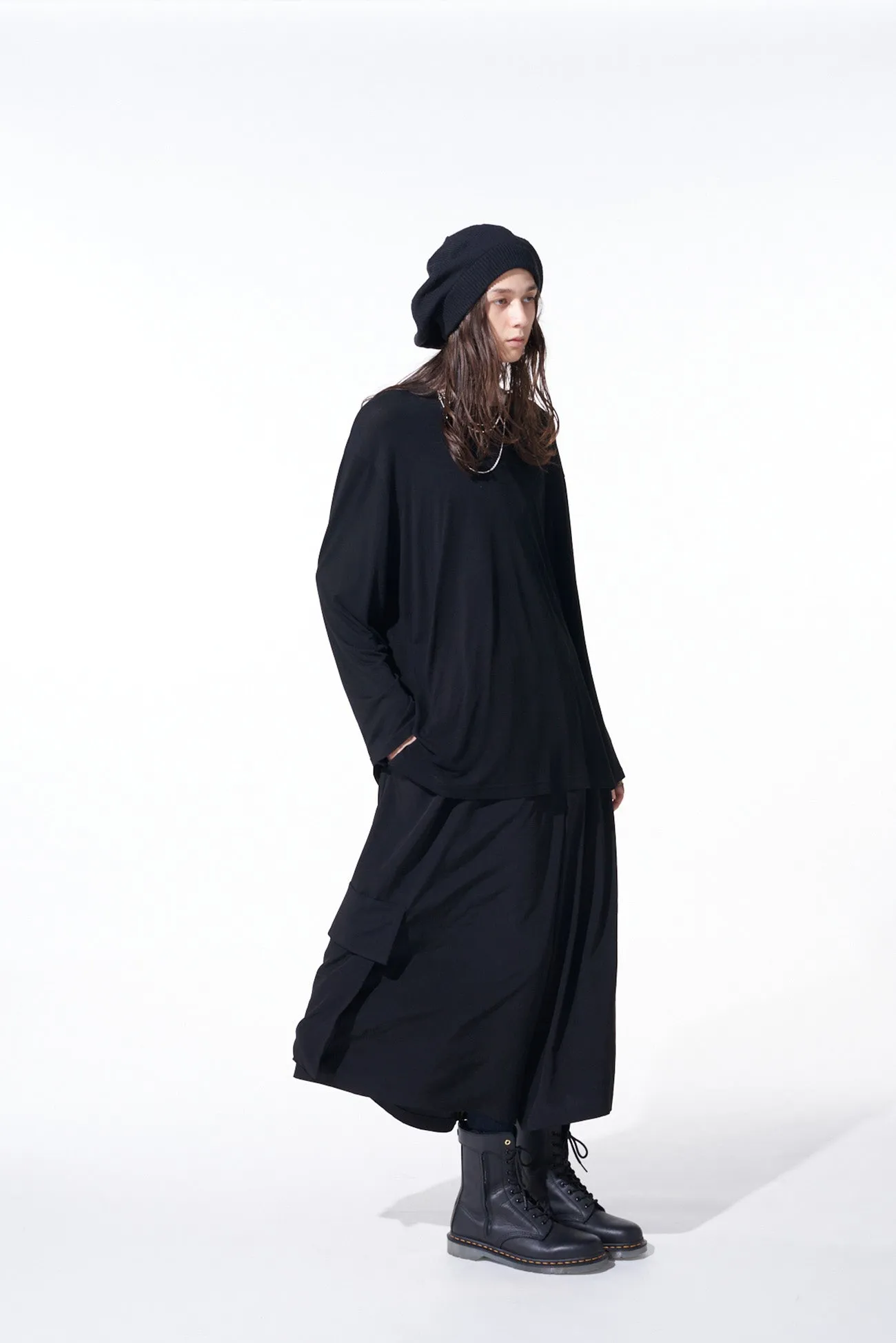 RAYON JERSEY SIDE SLIT LONG-SLEEVED T-SHIRT sold by Yohji Yamamoto product image thumbnail 5