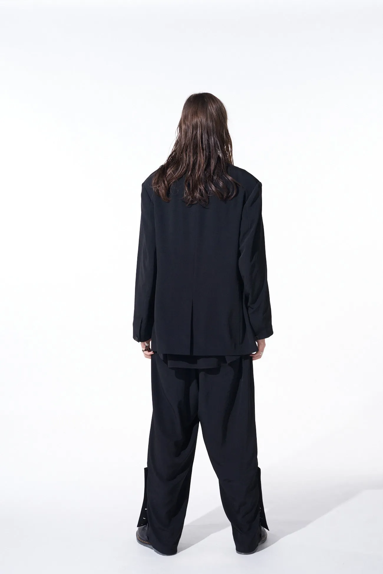 CREPE de CHINE OVERSIZE NOTCHED LAPEL JACKET sold by Yohji Yamamoto product image thumbnail 4