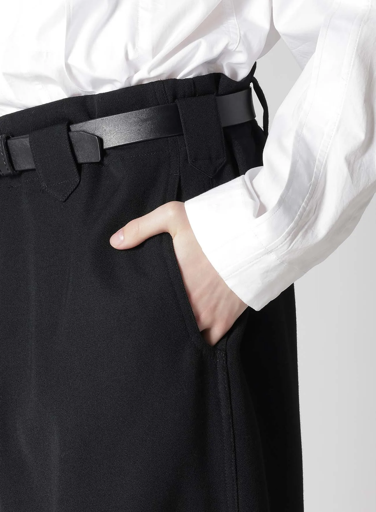 ARMY GABARDINE LEFT POCKET PANTS sold by Yohji Yamamoto product image thumbnail 4