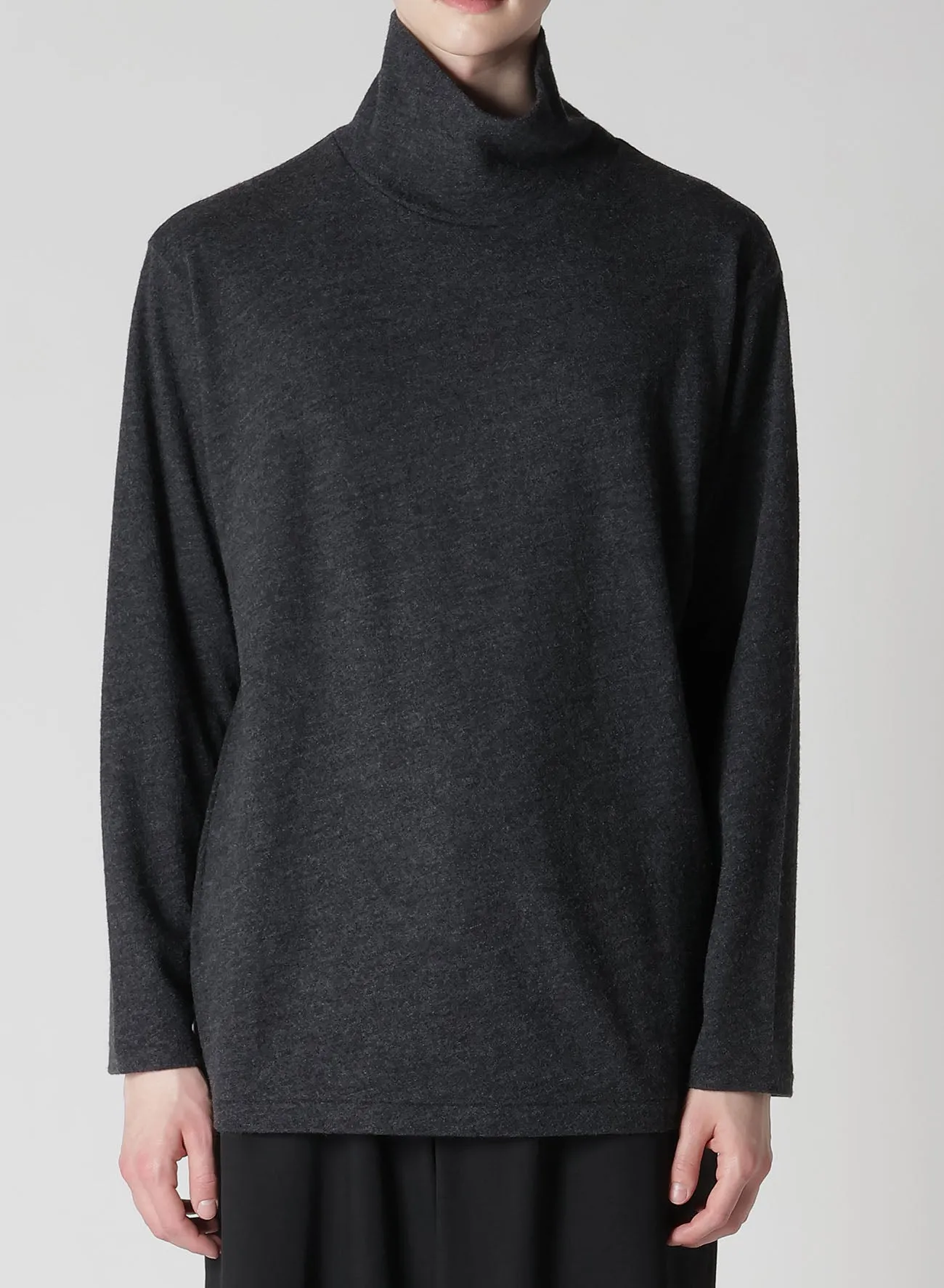 Super120 TURTLE NECK LONG SLEEVE sold by Yohji Yamamoto product image thumbnail 2