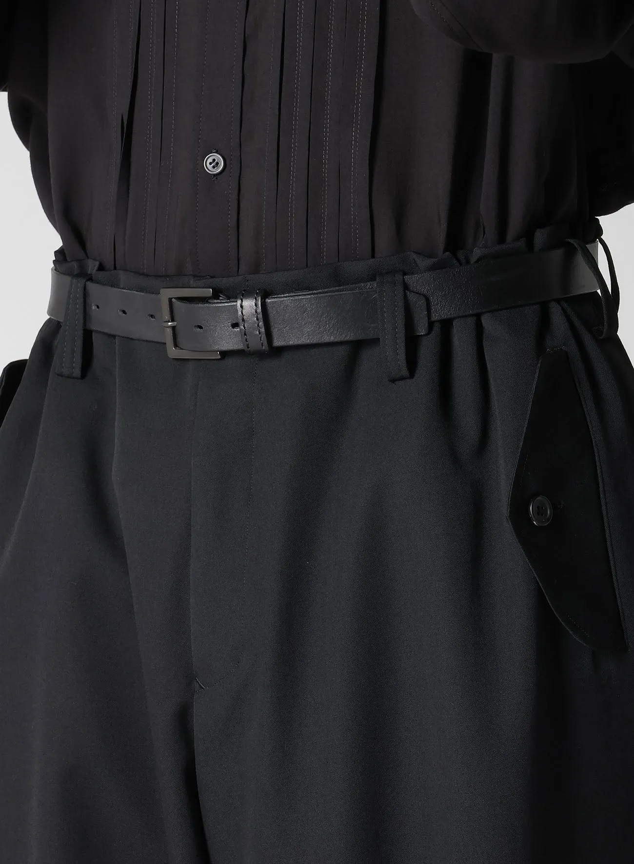 WOOL GABARDINE HEM FACING PANTS sold by Yohji Yamamoto product image thumbnail 3