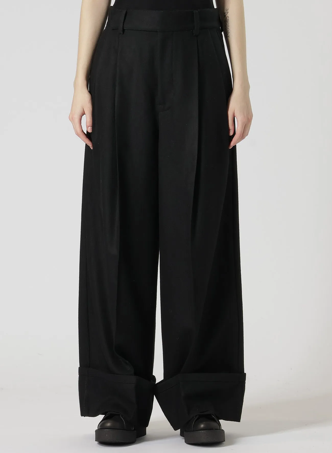 TOP FLANNEL R-2 TUCKS BAGGY PANTS sold by Yohji Yamamoto product image thumbnail 5
