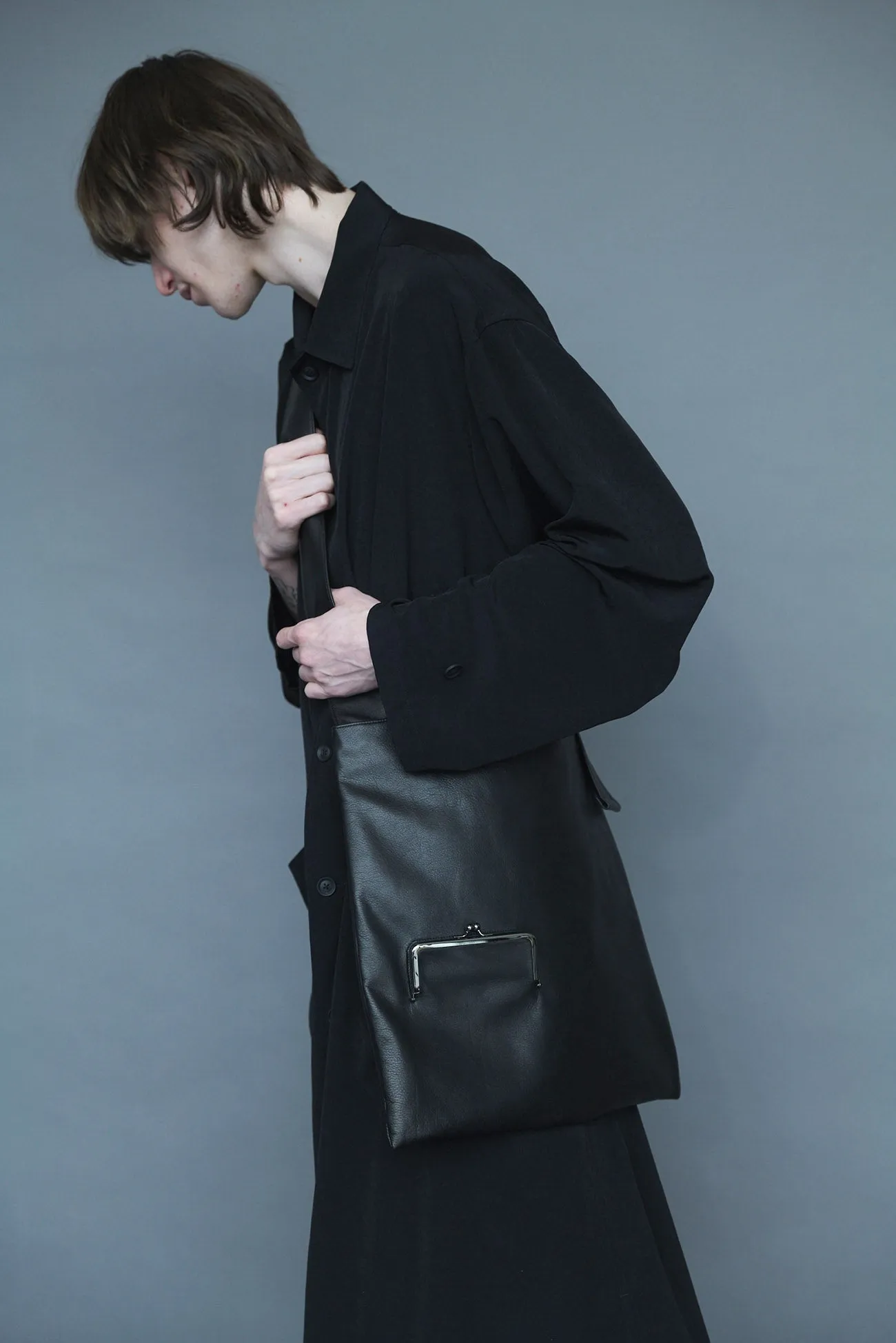 【Launching 12:00(JST) September 20】Clasp shoulder sold by Yohji Yamamoto product image thumbnail 3