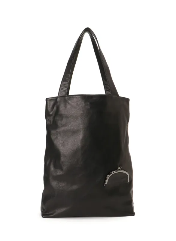 Clasp tote(L) sold by Yohji Yamamoto