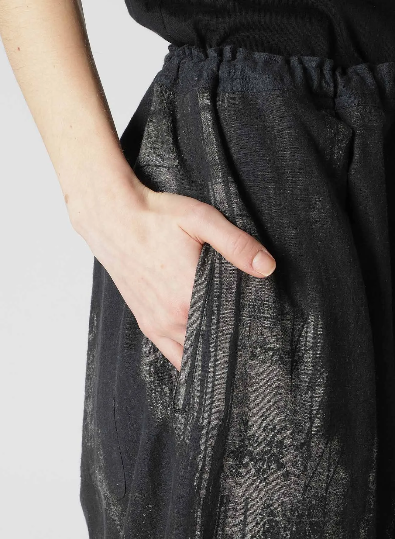 L/C CHAMBRAY LOGO SCRIBBLE PT FRONT TUCK WIDE PANTS sold by Yohji Yamamoto product image thumbnail 5