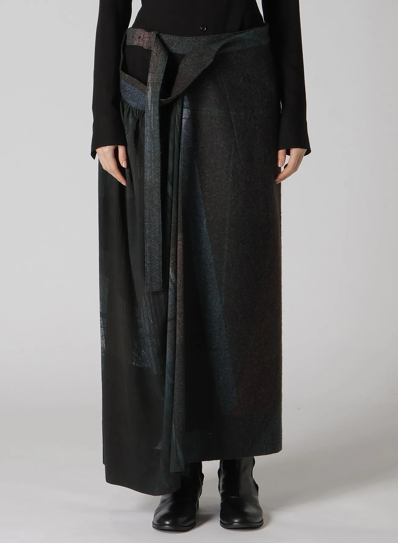 RAISED C/W TWILL PEALED CHECK PT RIGHT CLOTH SKIRT sold by Yohji Yamamoto product image thumbnail 4