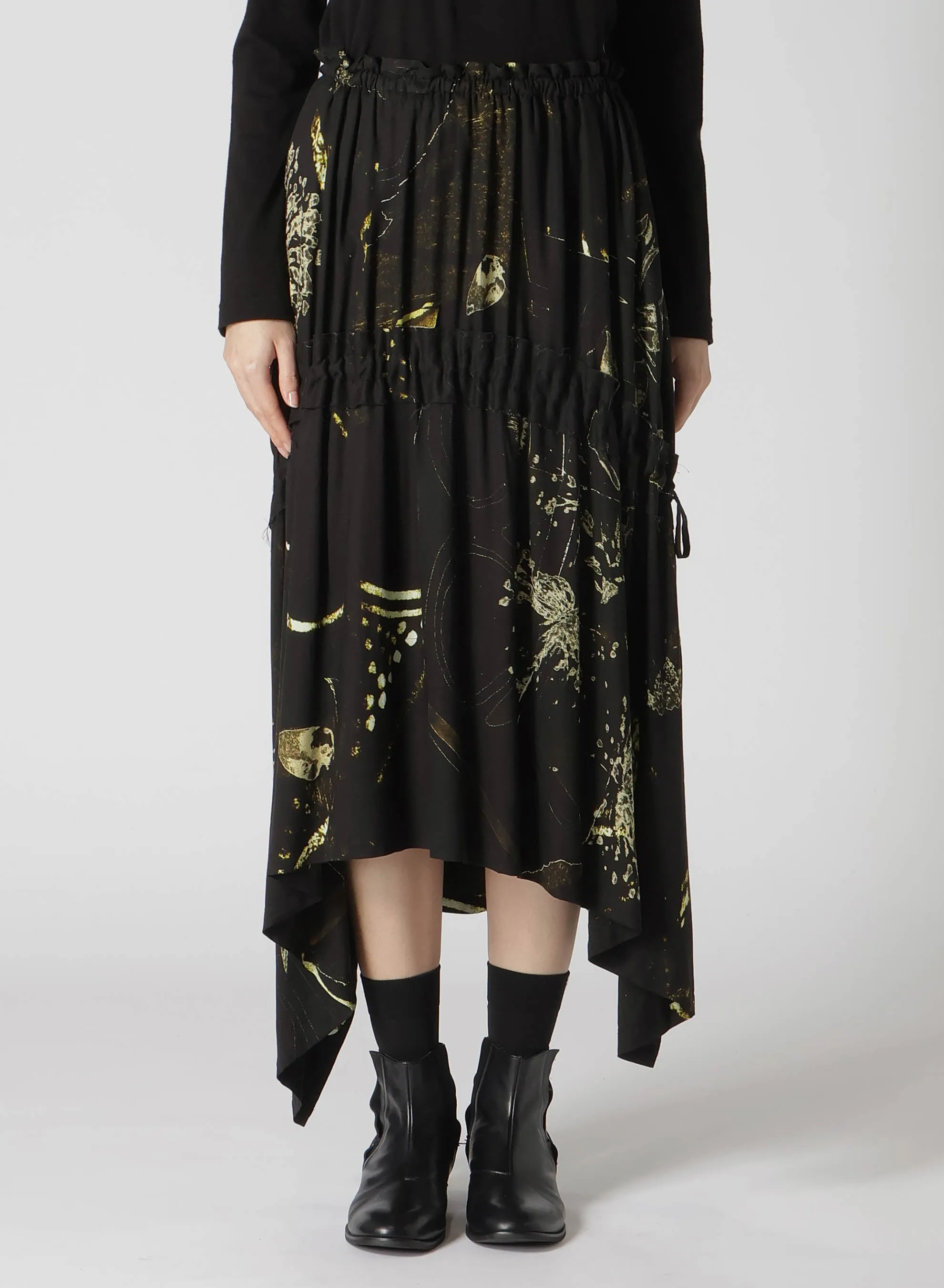 RY/LAWN AFRICAN FLOWER PT SHIRRING SKIRT sold by Yohji Yamamoto product image thumbnail 4