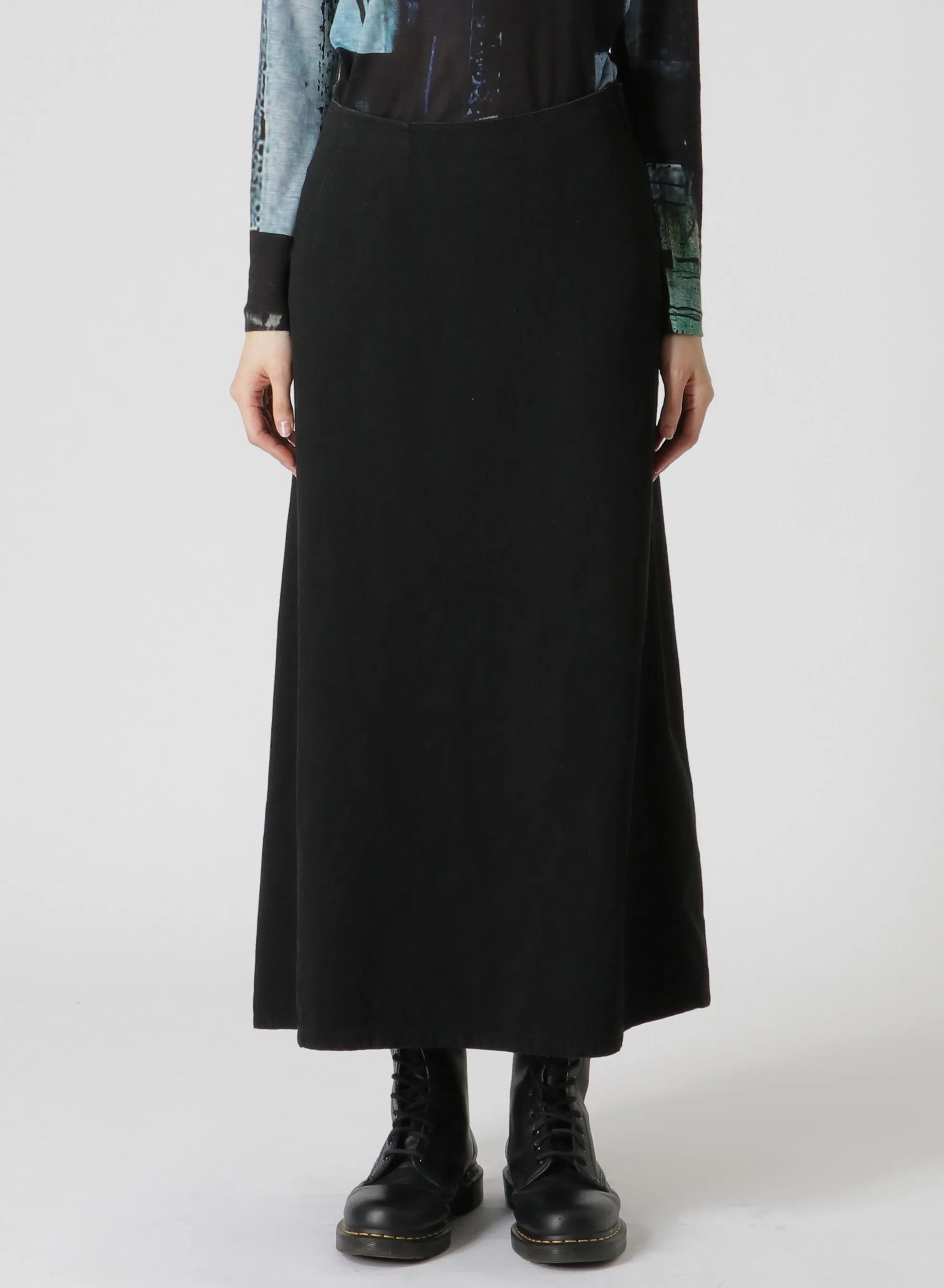 8oz BLACK DENIM BACK DRAPE SKIRT sold by Yohji Yamamoto product image thumbnail 4