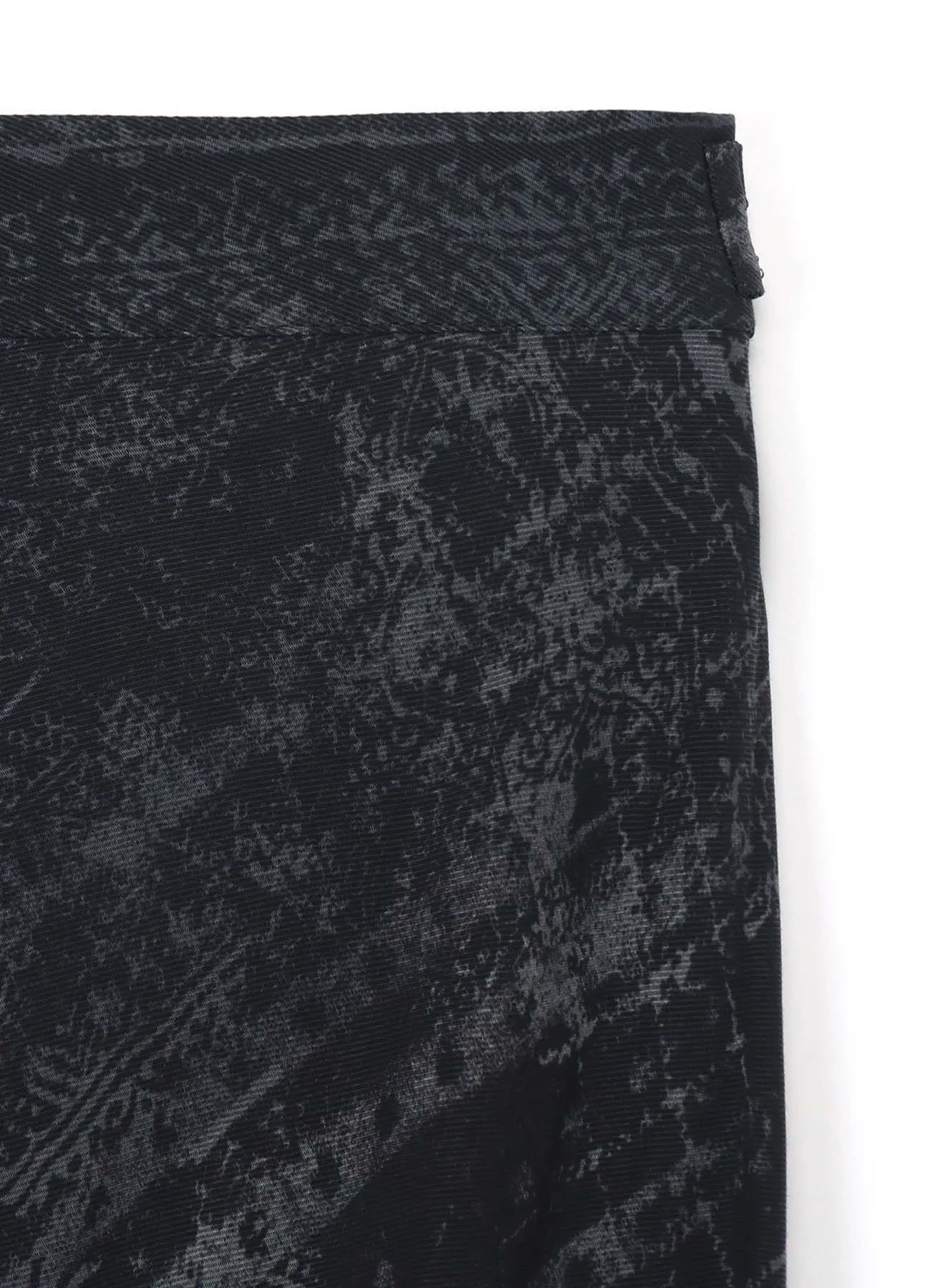 CUPRO/RAYON TWILL ASYMMETRIC FLARED SKIRT sold by Yohji Yamamoto product image thumbnail 4