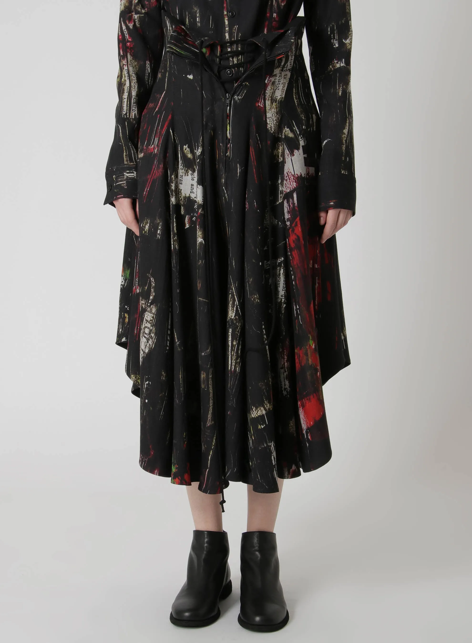 OIL PAINT PRINT LACE-UP DETAIL RAYON SKIRT sold by Yohji Yamamoto product image thumbnail 4