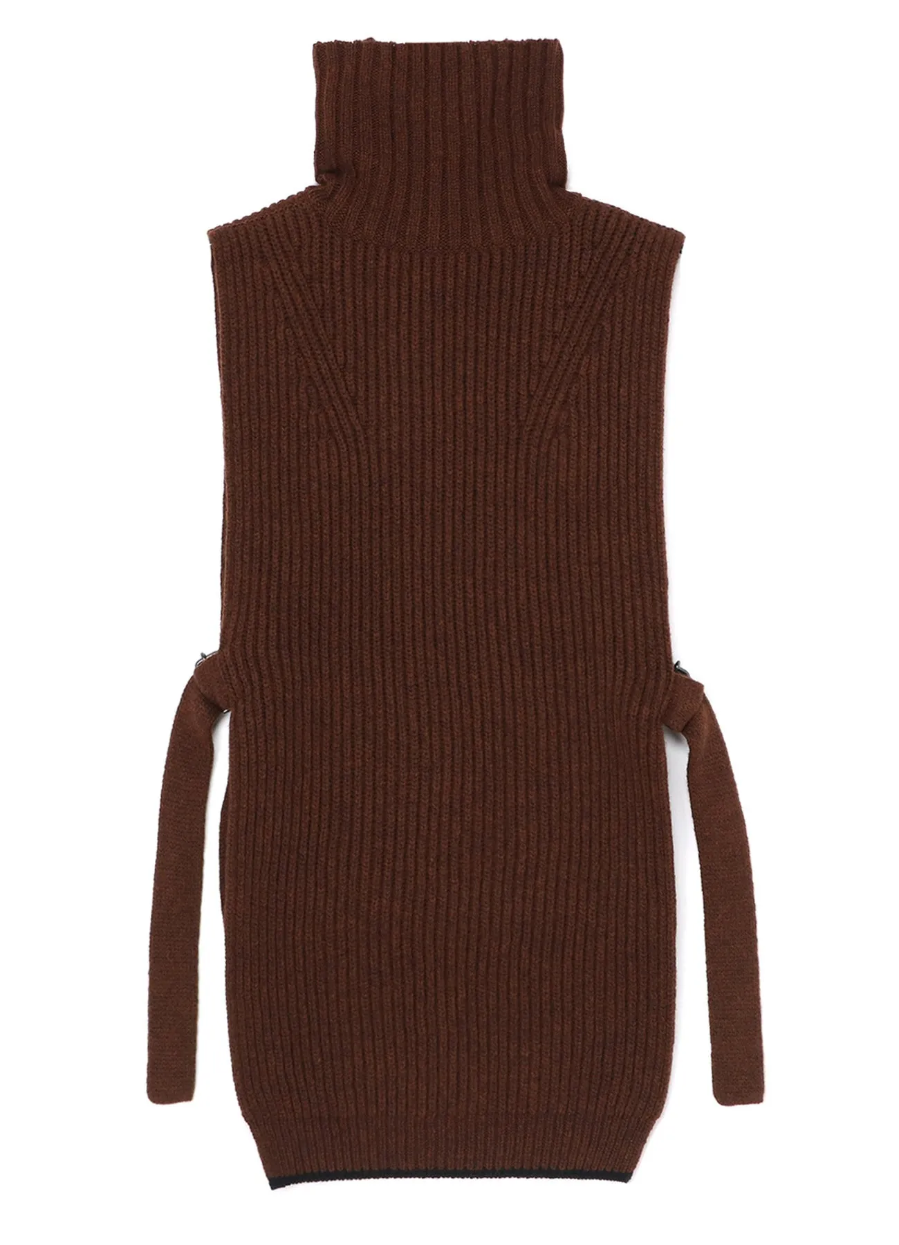 BUTTON-UP NECK DETAIL LAMBSWOOL BIB sold by Yohji Yamamoto product image thumbnail 3