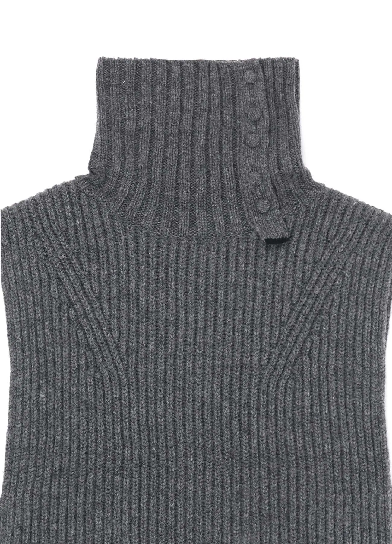 BUTTON-UP NECK DETAIL LAMBSWOOL BIB sold by Yohji Yamamoto product image thumbnail 4