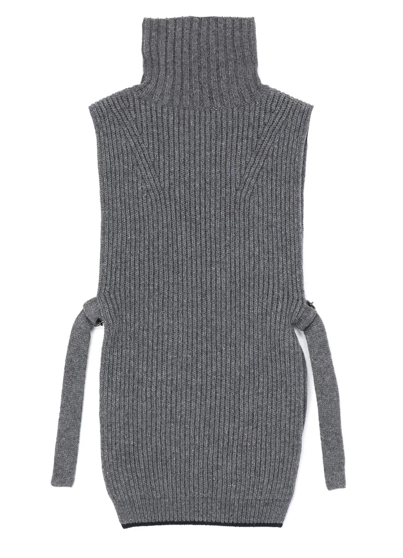 BUTTON-UP NECK DETAIL LAMBSWOOL BIB sold by Yohji Yamamoto product image thumbnail 3