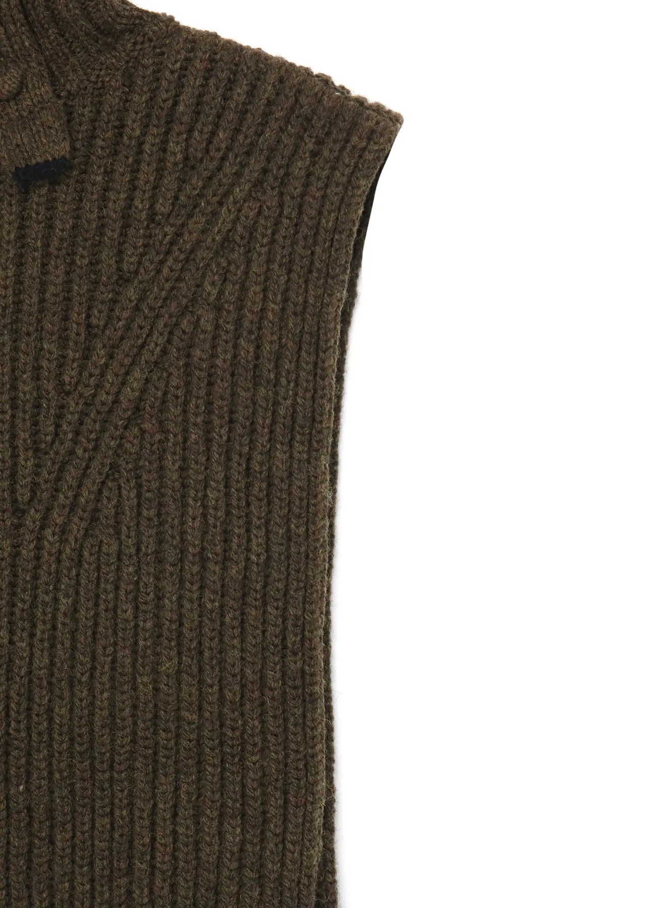 BUTTON-UP NECK DETAIL LAMBSWOOL BIB sold by Yohji Yamamoto product image thumbnail 5