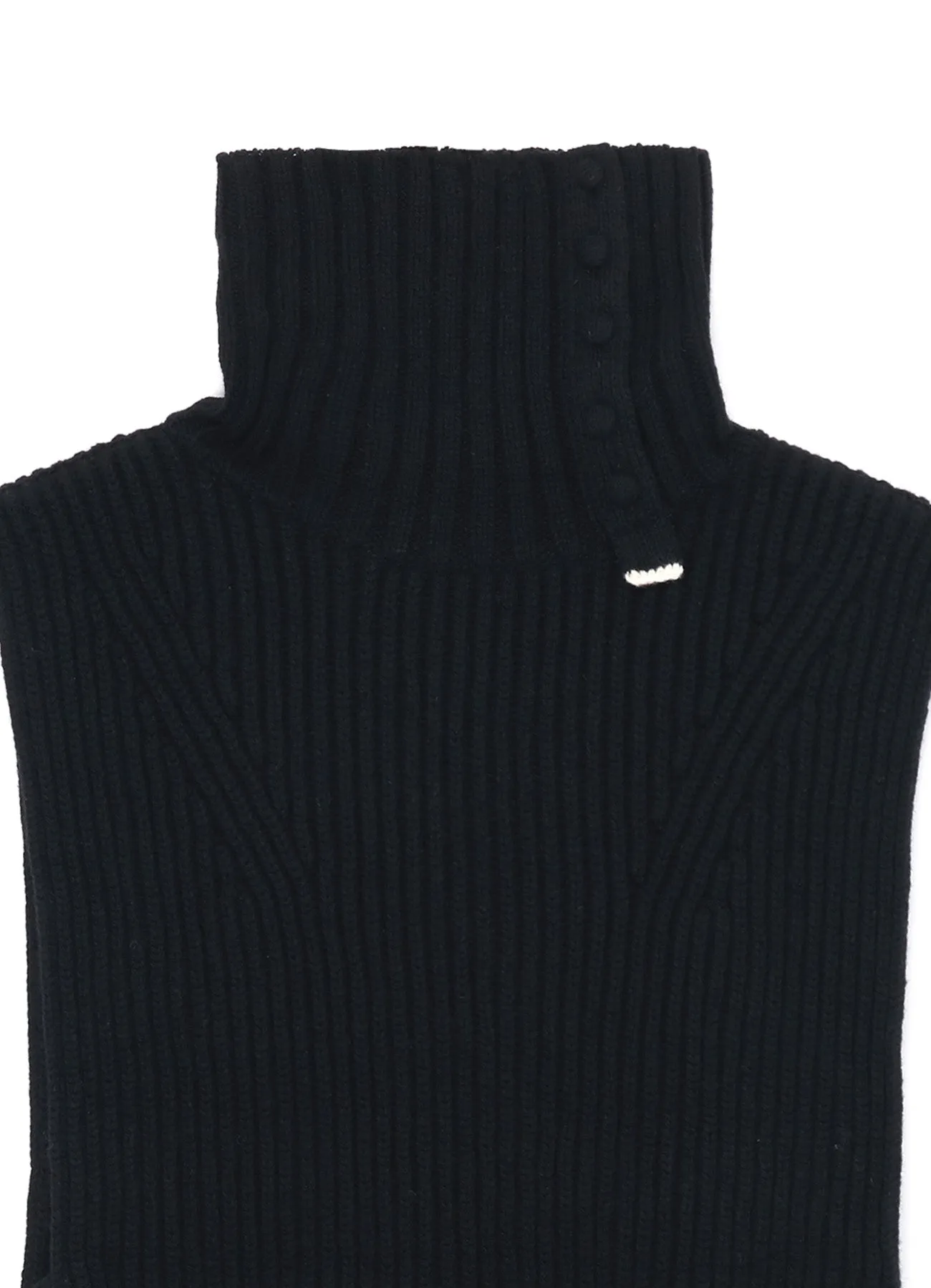 BUTTON-UP NECK DETAIL LAMBSWOOL BIB sold by Yohji Yamamoto product image thumbnail 4