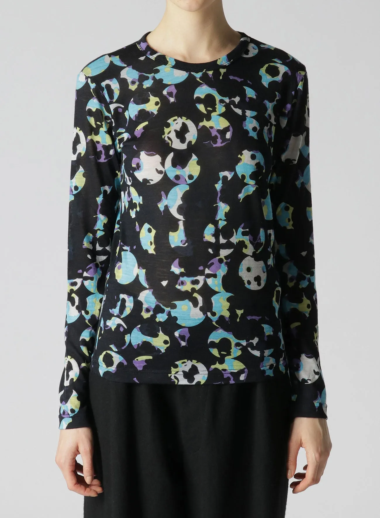 WOOL JERSEY DOT PRINT LONG SLEEVE SLIM FIT T-SHIRT sold by Yohji Yamamoto product image thumbnail 4