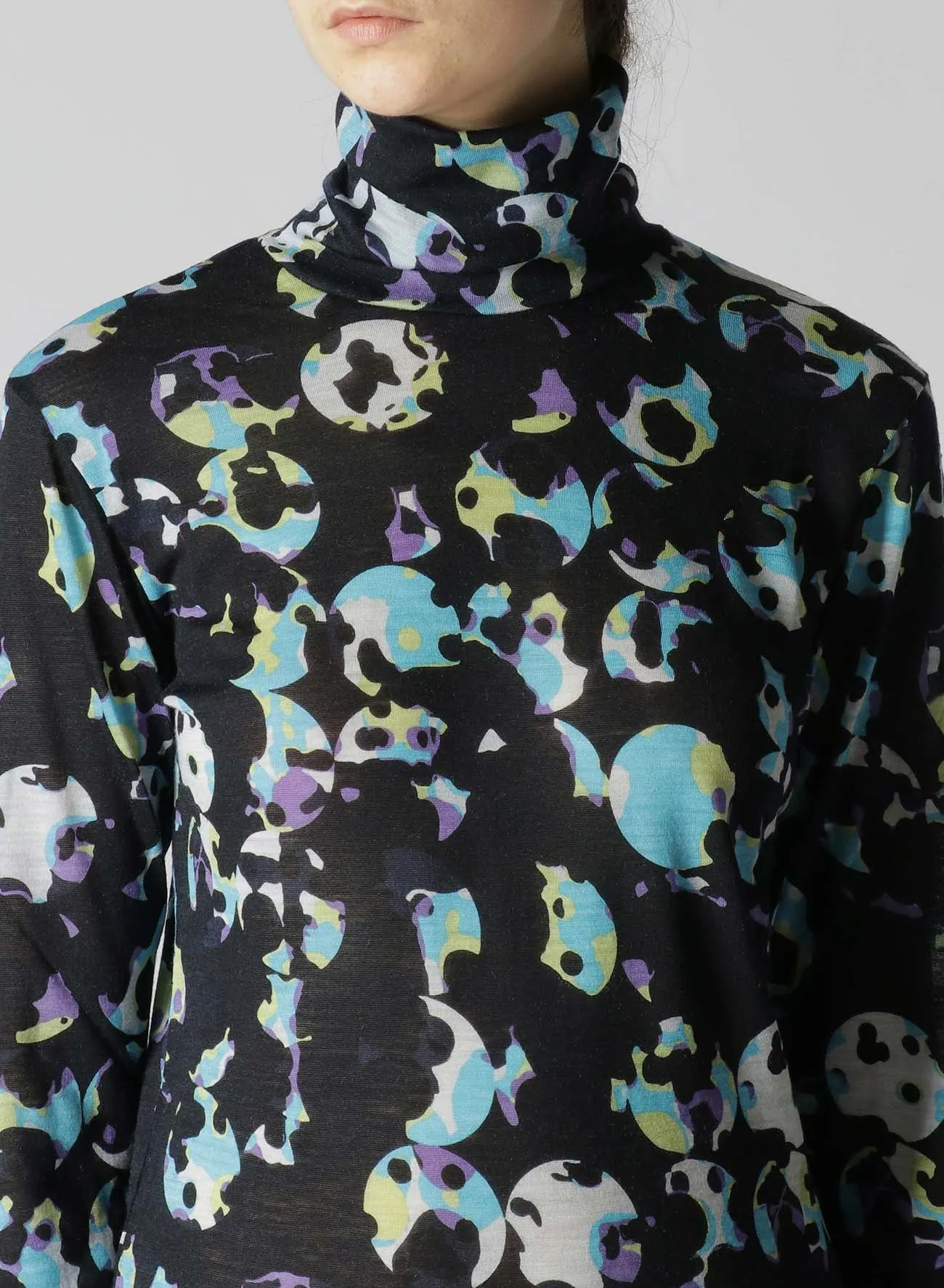 WOOL JERSEY DOT PRINT LONG SLEEVE TURTLENECK sold by Yohji Yamamoto product image thumbnail 5