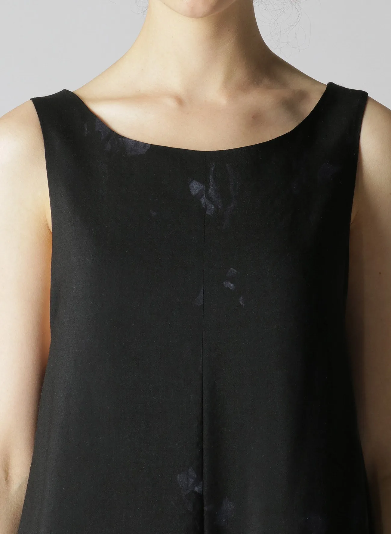 WOOL FLOWER SHADOW PRINT DRESS sold by Yohji Yamamoto product image thumbnail 5