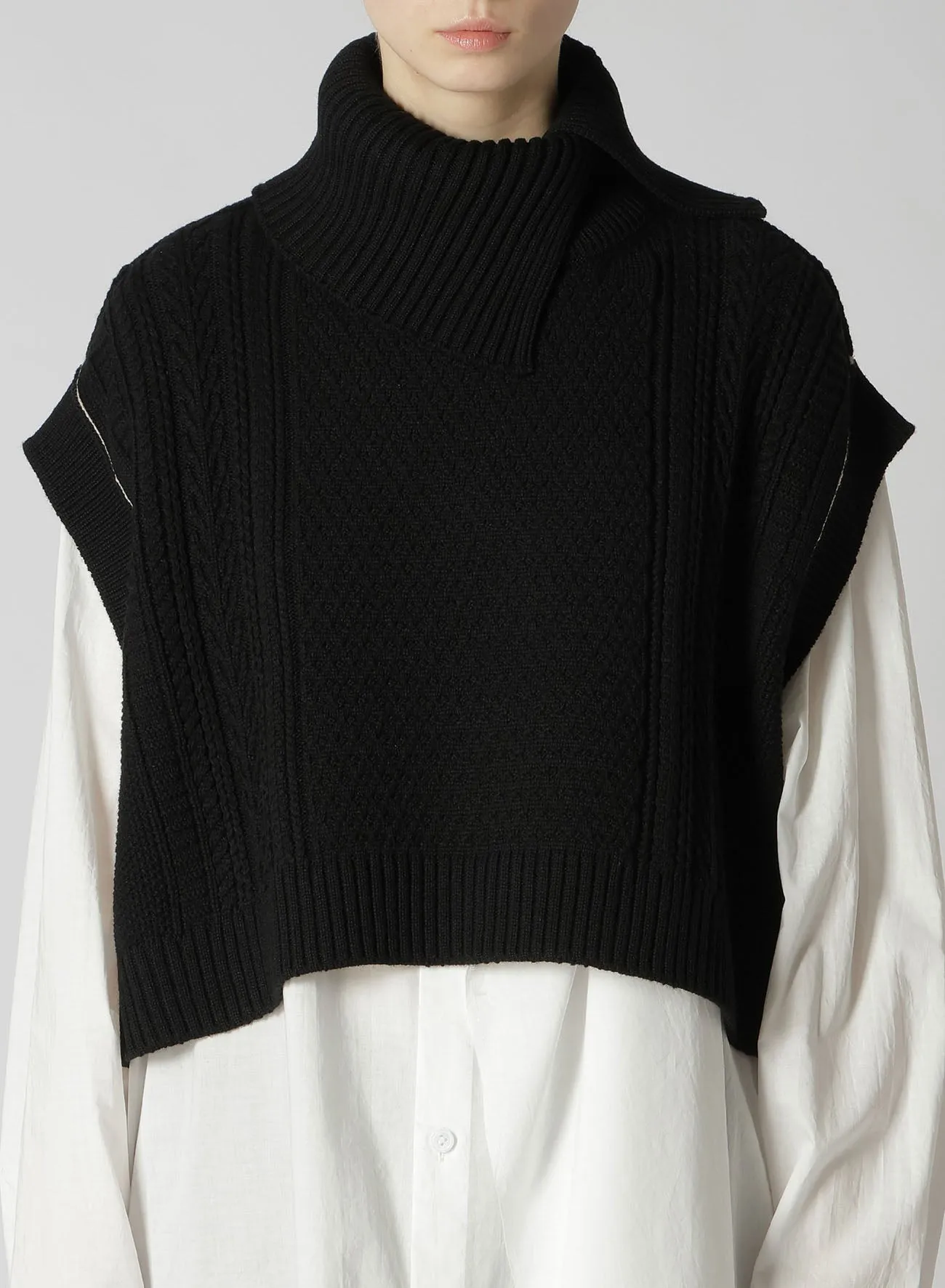 7G1P ALAN KNIT VEST sold by Yohji Yamamoto product image thumbnail 4
