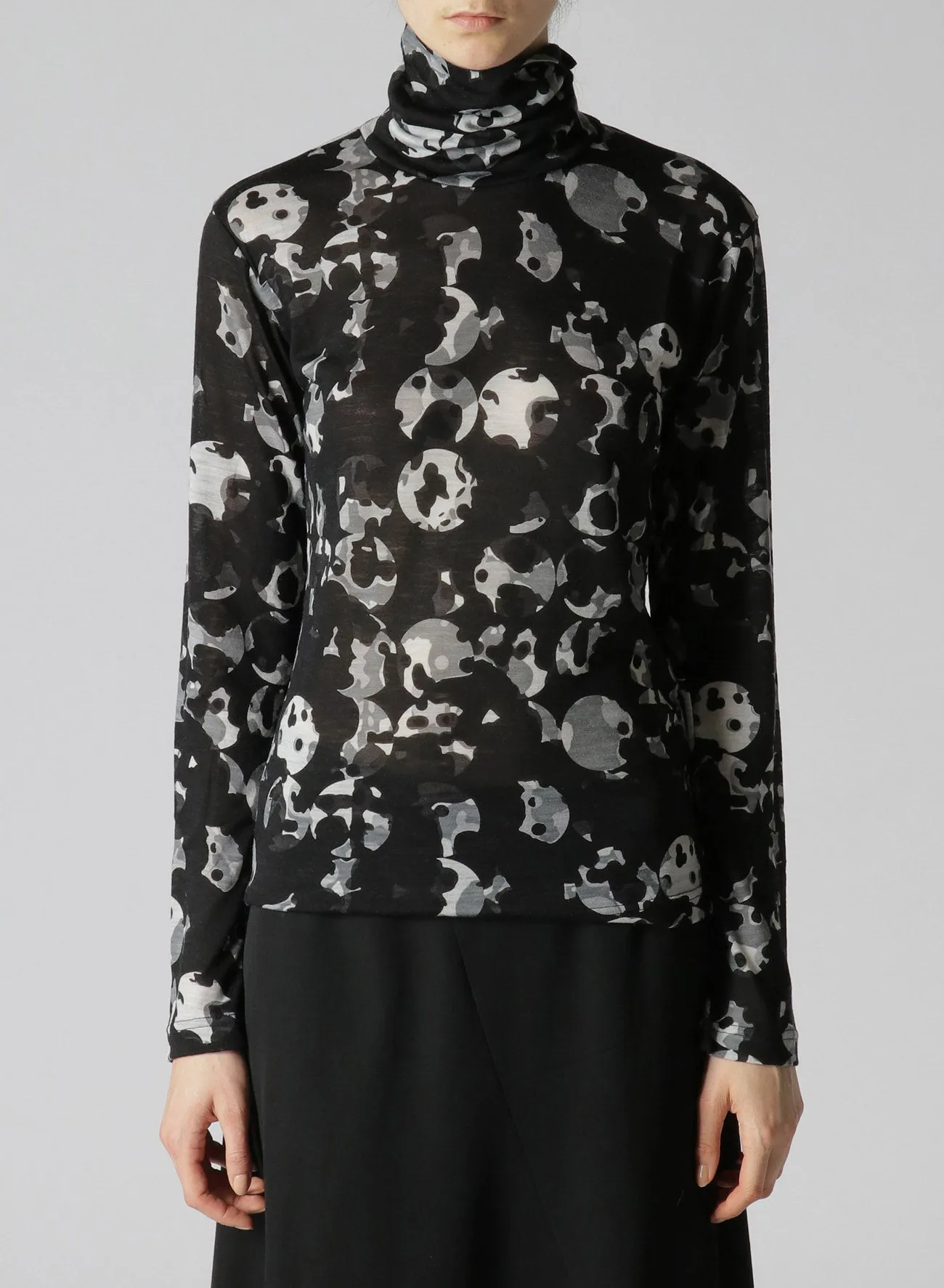 WOOL JERSEY DOT PRINT LONG SLEEVE TURTLENECK sold by Yohji Yamamoto product image thumbnail 4
