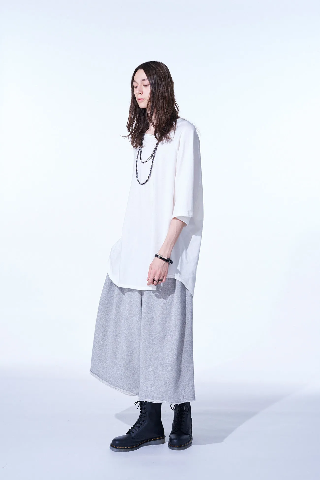COTTON JERSEY BACK CENTER STITCH OVERSIZED RAGLAN SLEEVE T-SHIRT sold by Yohji Yamamoto product image thumbnail 3