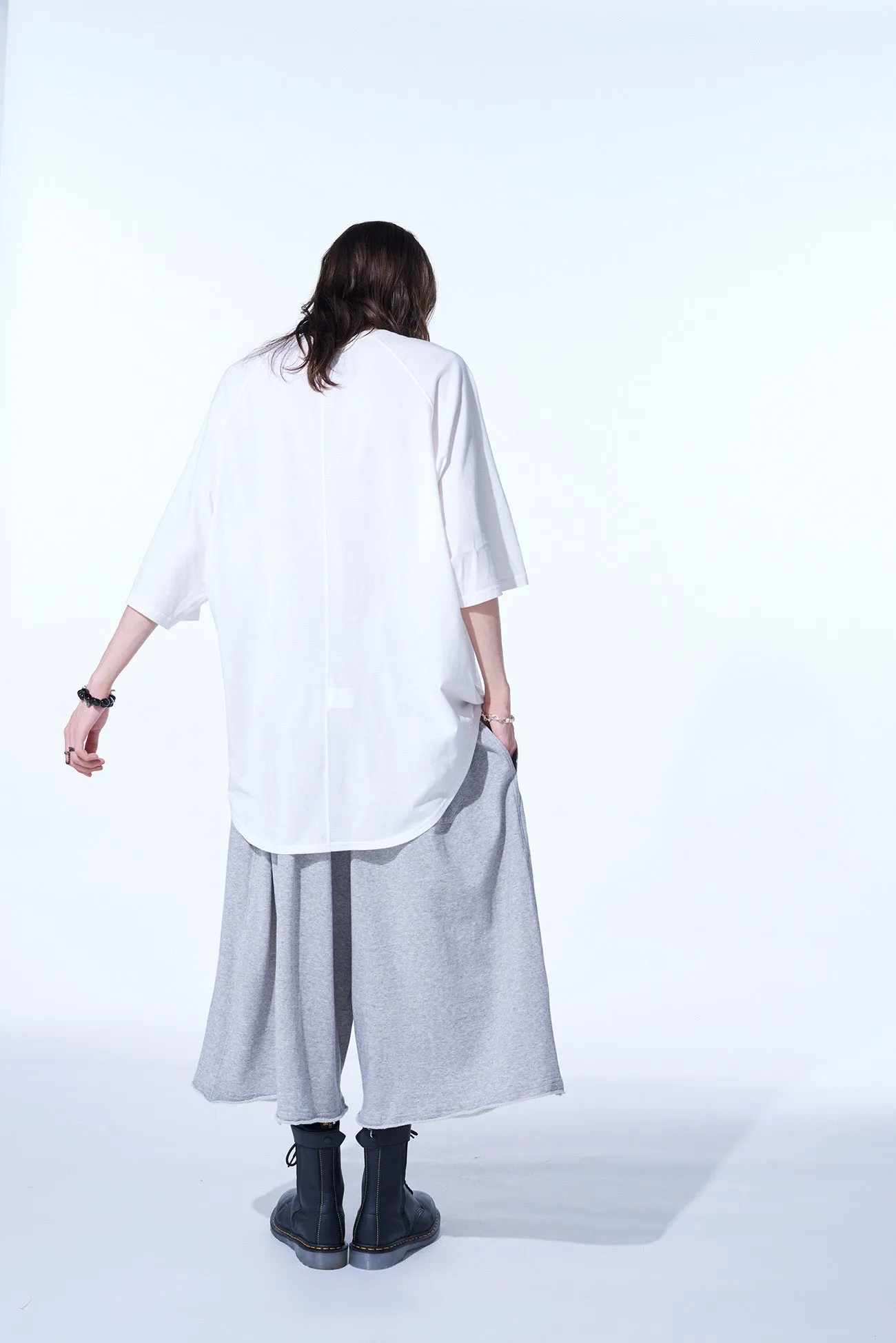 COTTON JERSEY BACK CENTER STITCH OVERSIZED RAGLAN SLEEVE T-SHIRT sold by Yohji Yamamoto product image thumbnail 4
