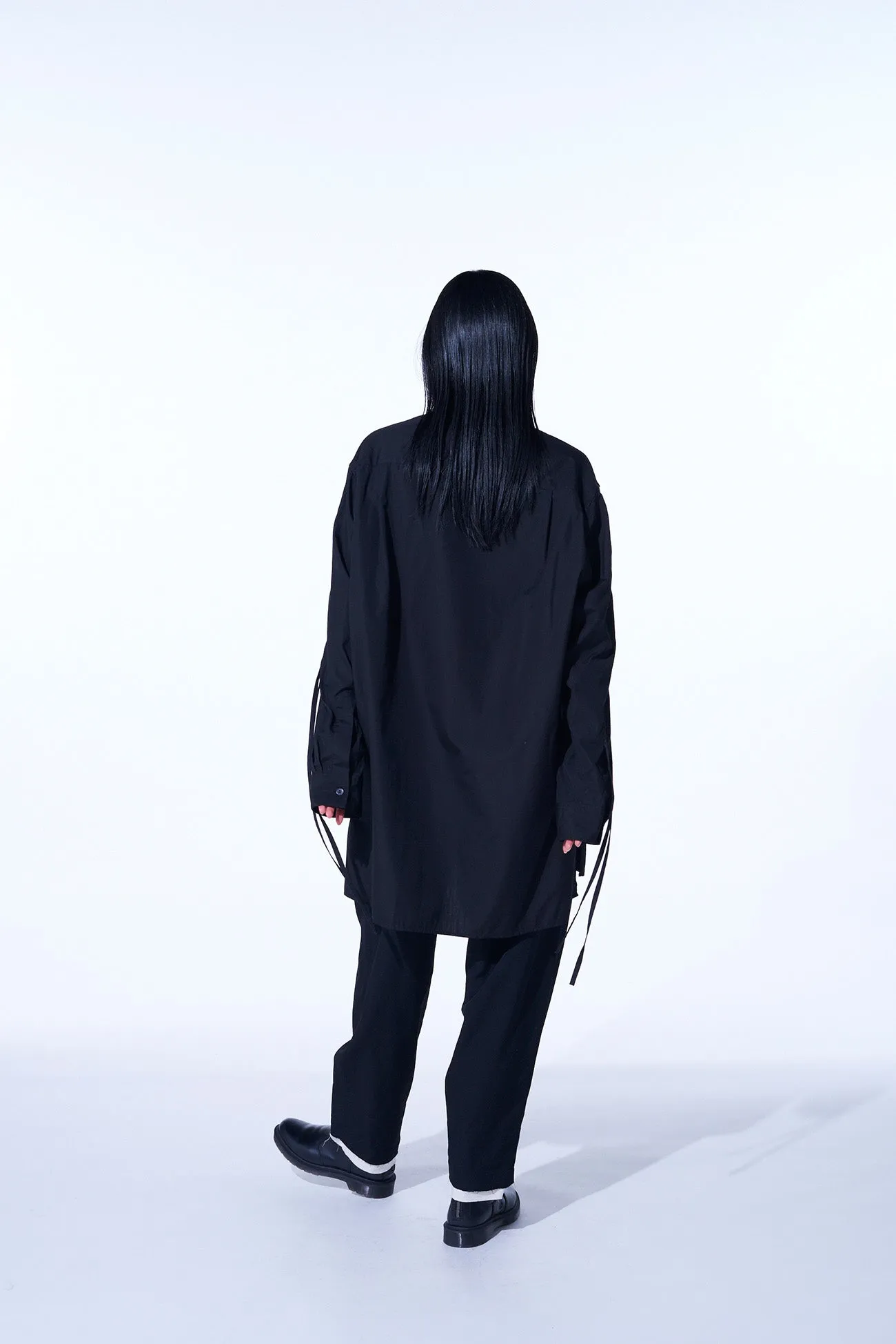 COTTON BROAD CLOTH OVERSIZED SHIRT WITH GATHERED STRINGS sold by Yohji Yamamoto product image thumbnail 4