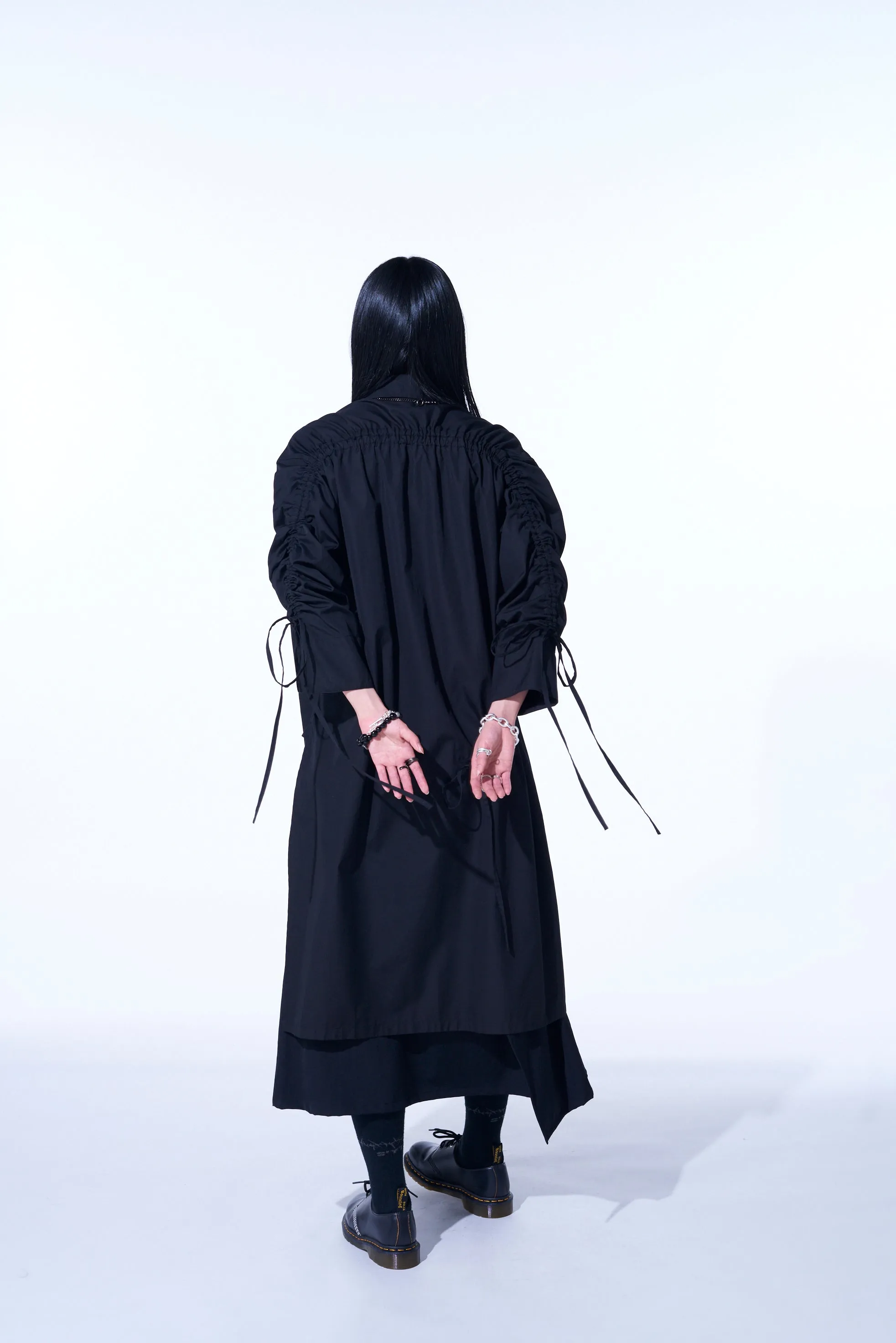 COTTON BROAD CLOTH OVERSIZED LONG SHIRT WITH GATHERED STRINGS sold by Yohji Yamamoto product image thumbnail 4