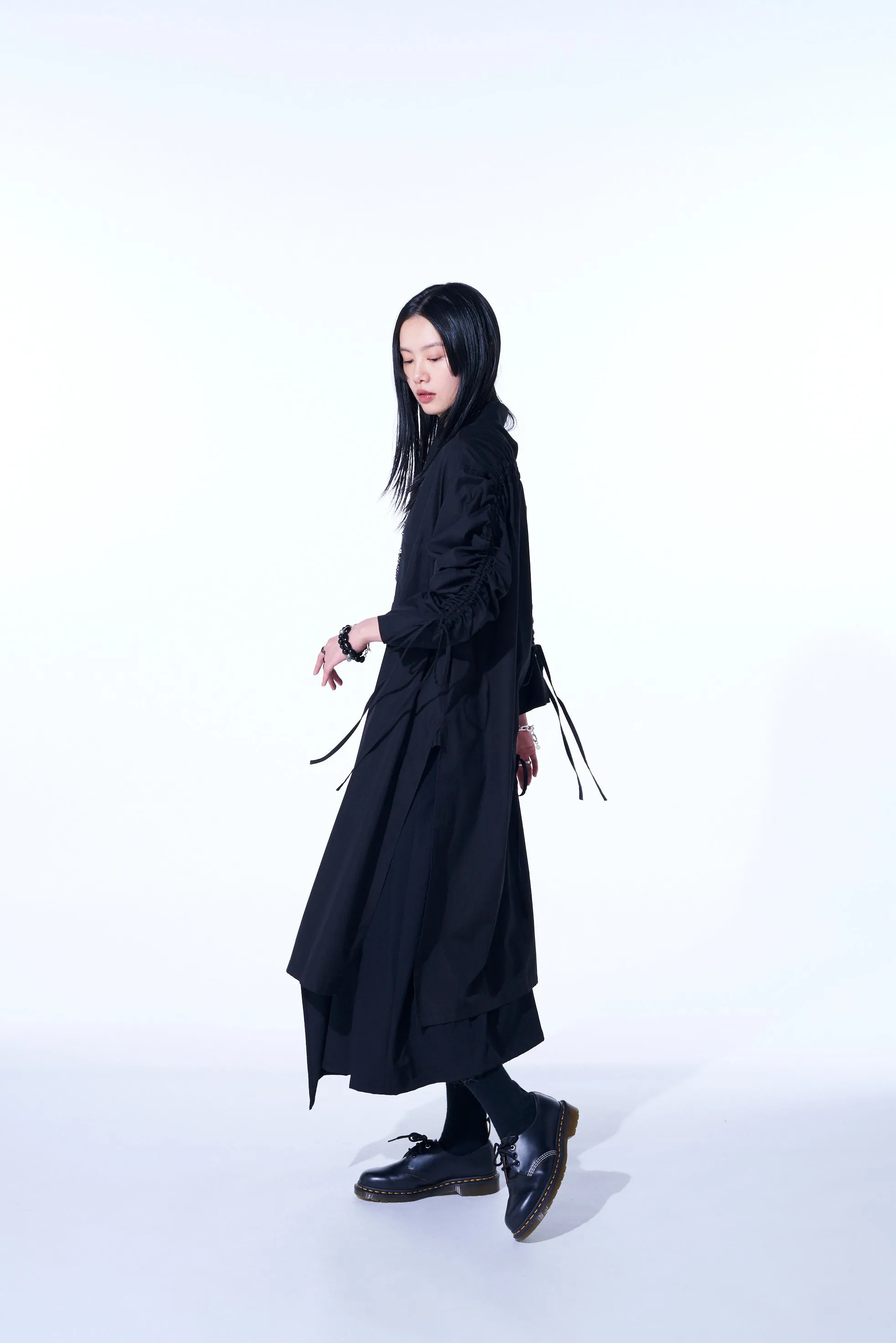 COTTON BROAD CLOTH OVERSIZED LONG SHIRT WITH GATHERED STRINGS sold by Yohji Yamamoto product image thumbnail 3