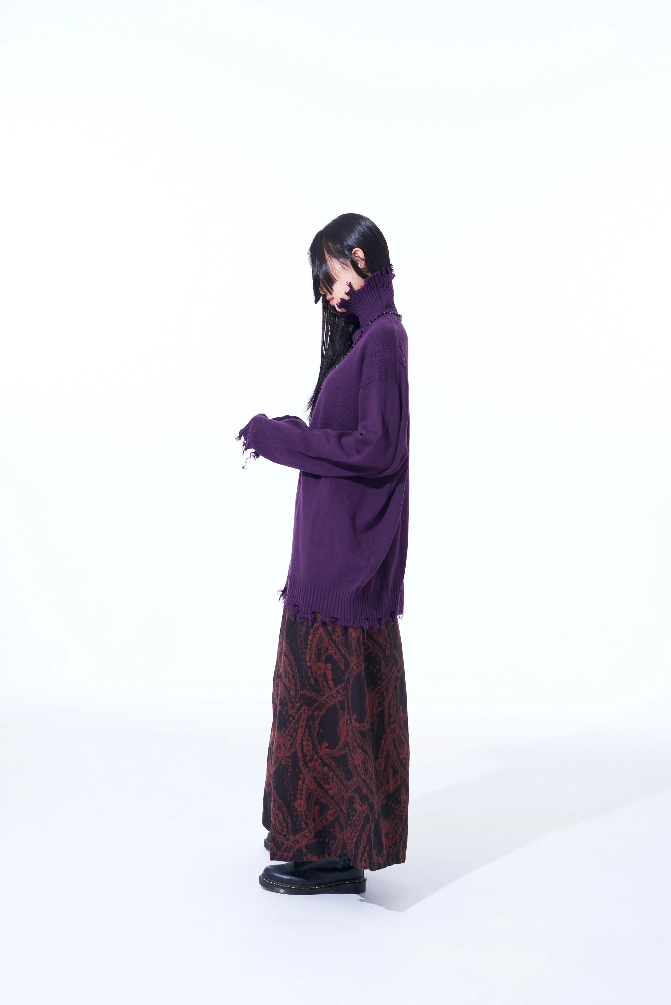 7G BULKY WOOL DAMAGE TURTLE PULLOVER sold by Yohji Yamamoto product image thumbnail 4