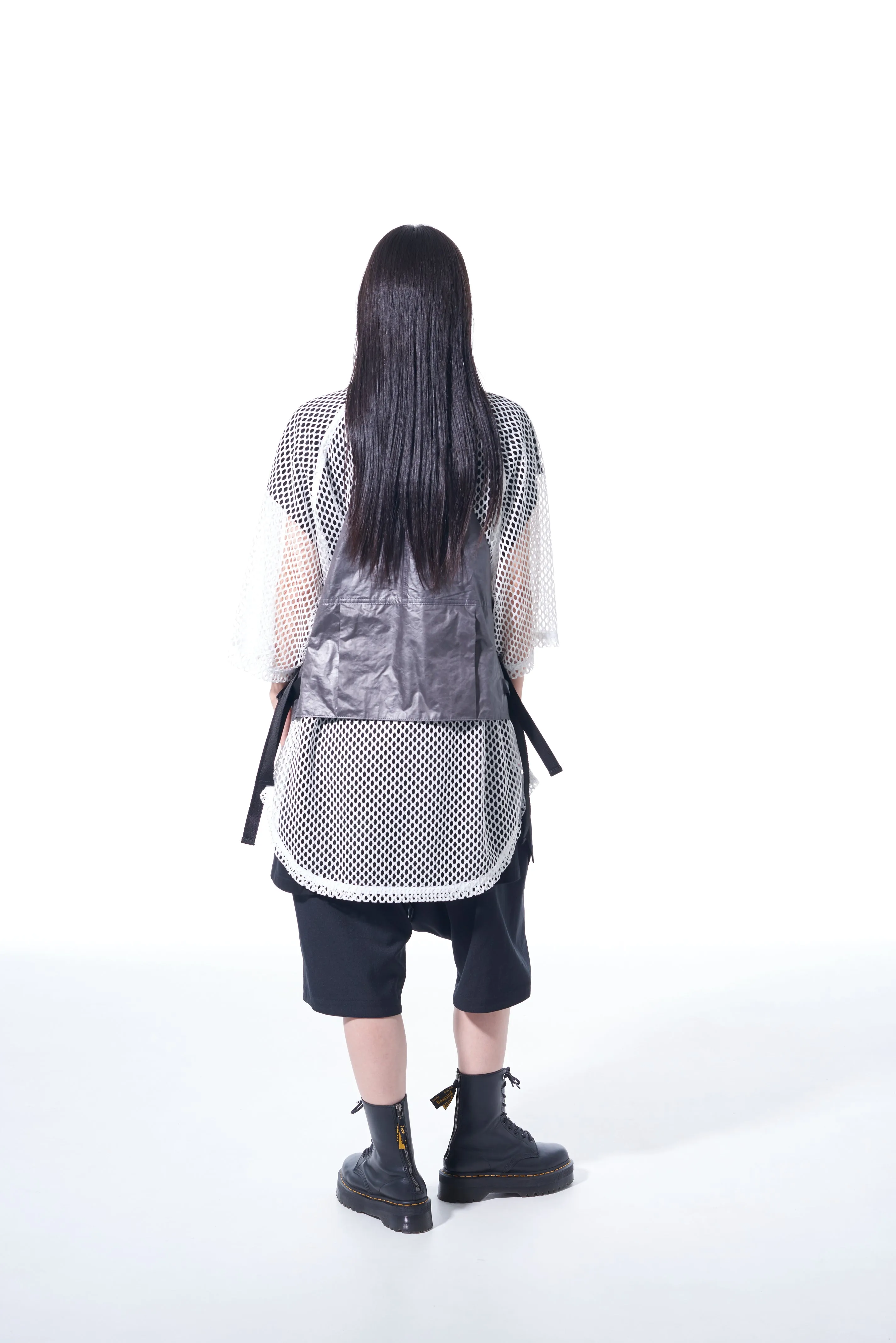 PE/NY WATER REPELLENT TAFFETA MULTI-POCKET TECH VEST sold by Yohji Yamamoto product image thumbnail 5