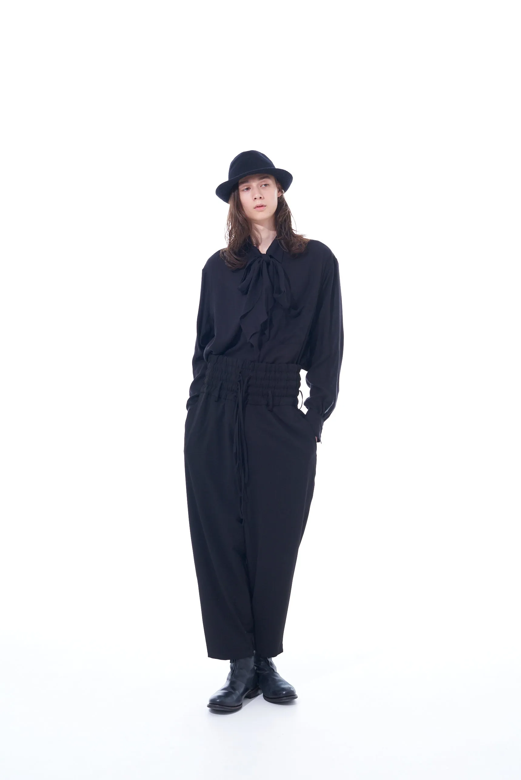 PE/RAYON GABARDINE STRETCH SHIRRING AND LACES WAIST PANTS sold by Yohji Yamamoto product image thumbnail 2