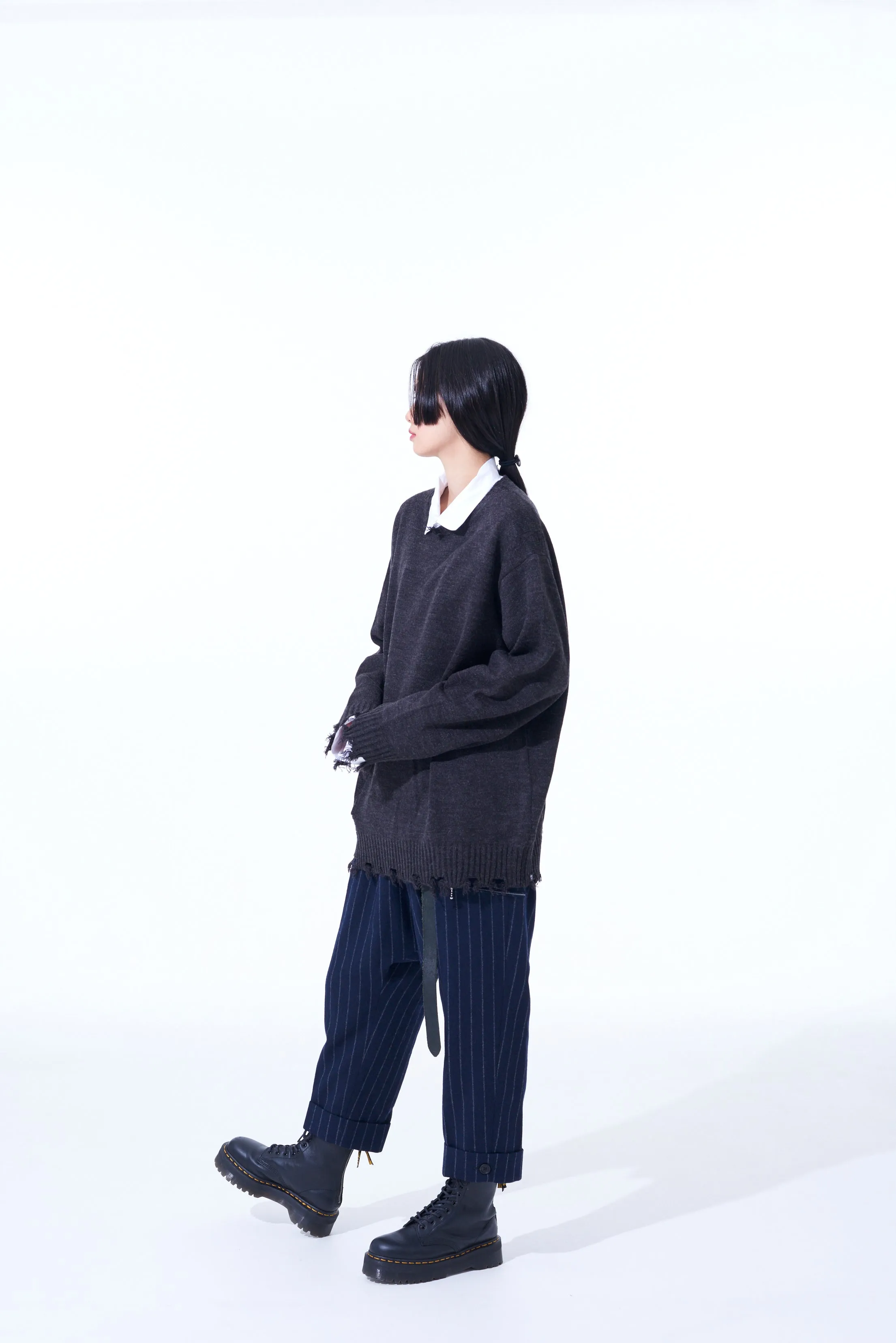 7G BULKY WOOL DAMAGE ROUND NECK PULLOVER sold by Yohji Yamamoto product image thumbnail 3