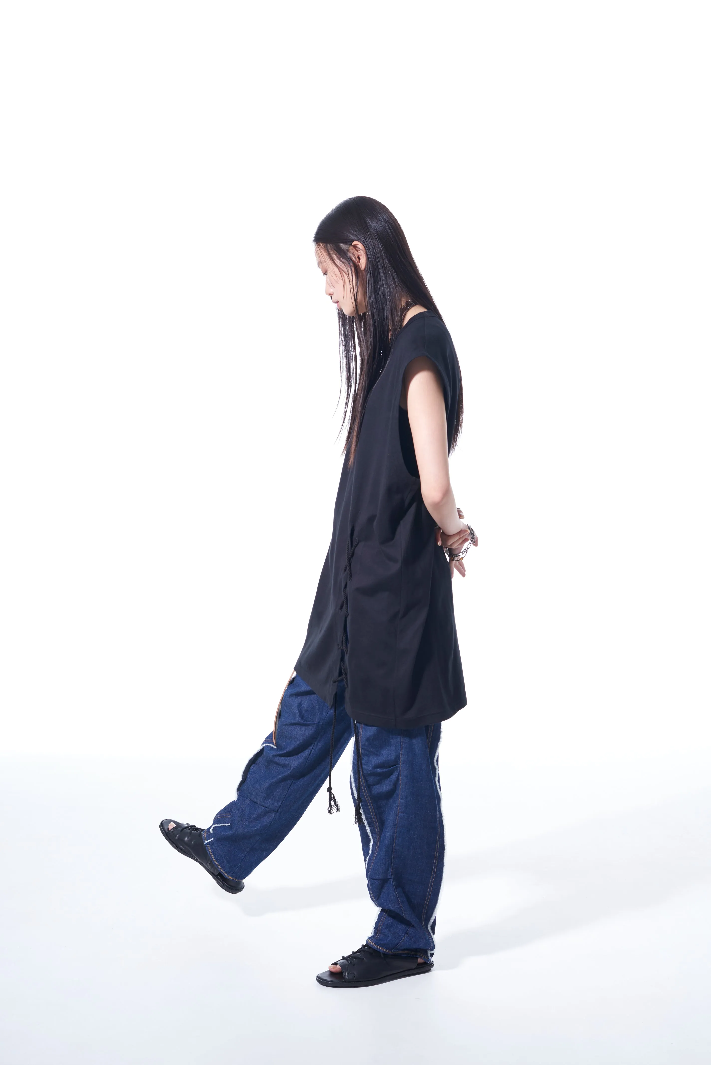 8OZ DENIM PANTS WITH RIPPED LINE DETAIL sold by Yohji Yamamoto product image thumbnail 4
