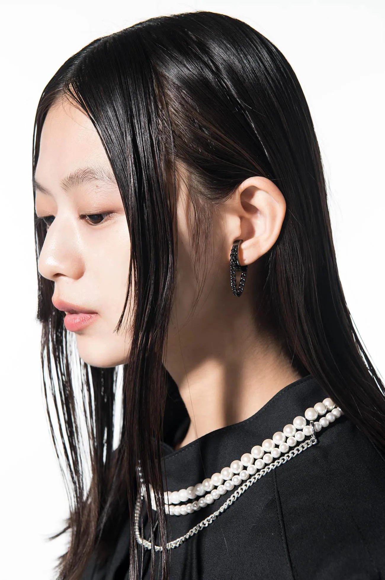 BRASS CHAIN EAR CUFF CHAIN RING sold by Yohji Yamamoto product image thumbnail 2