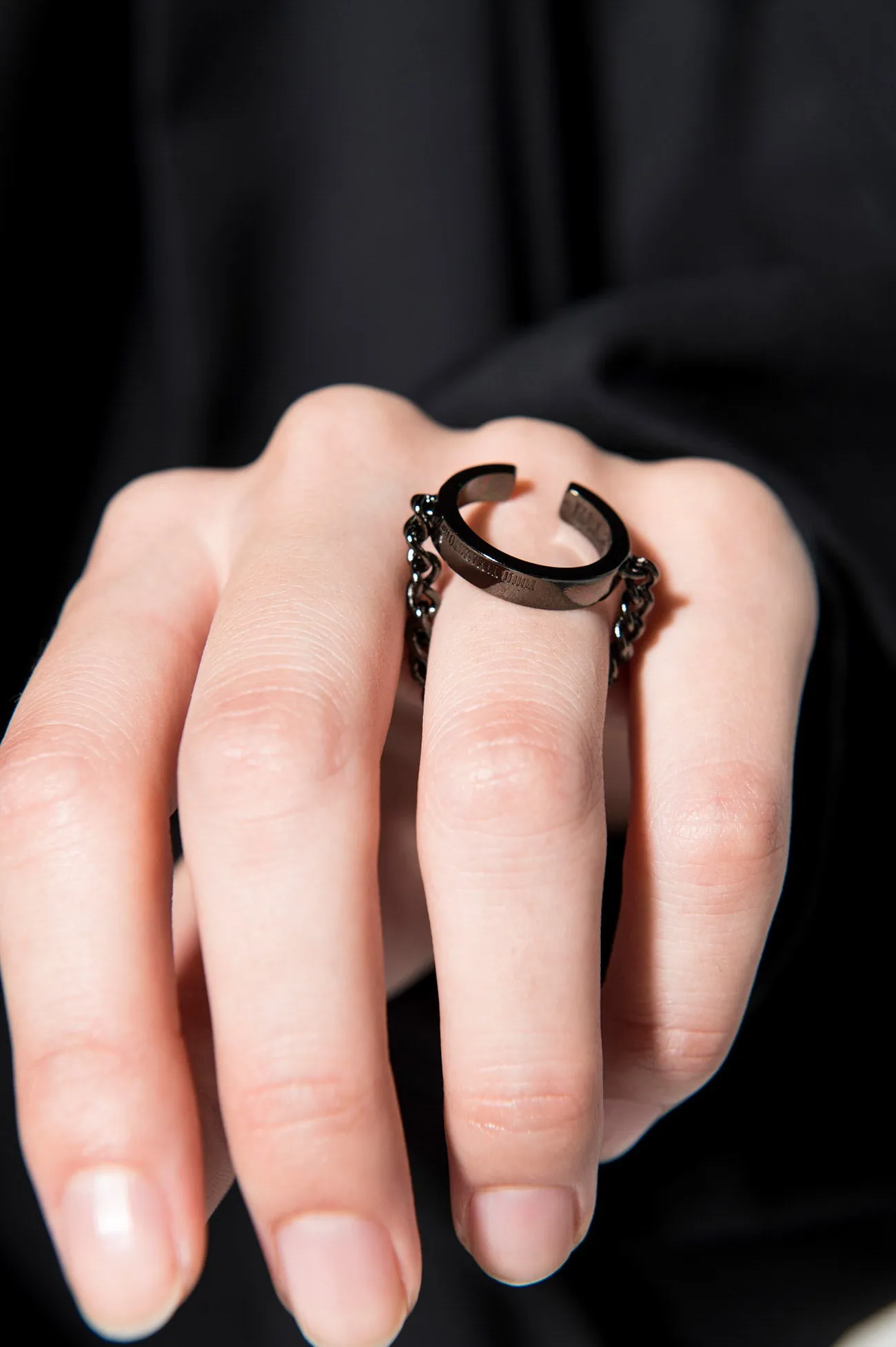 BRASS CHAIN EAR CUFF CHAIN RING sold by Yohji Yamamoto product image thumbnail 5