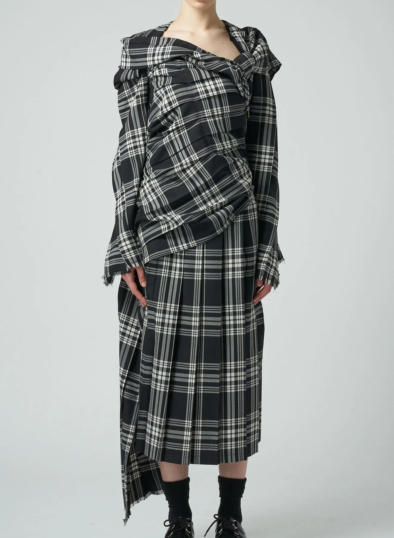 PLAID DRESS WITH TWISTED PLEATS sold by Yohji Yamamoto product image thumbnail 4