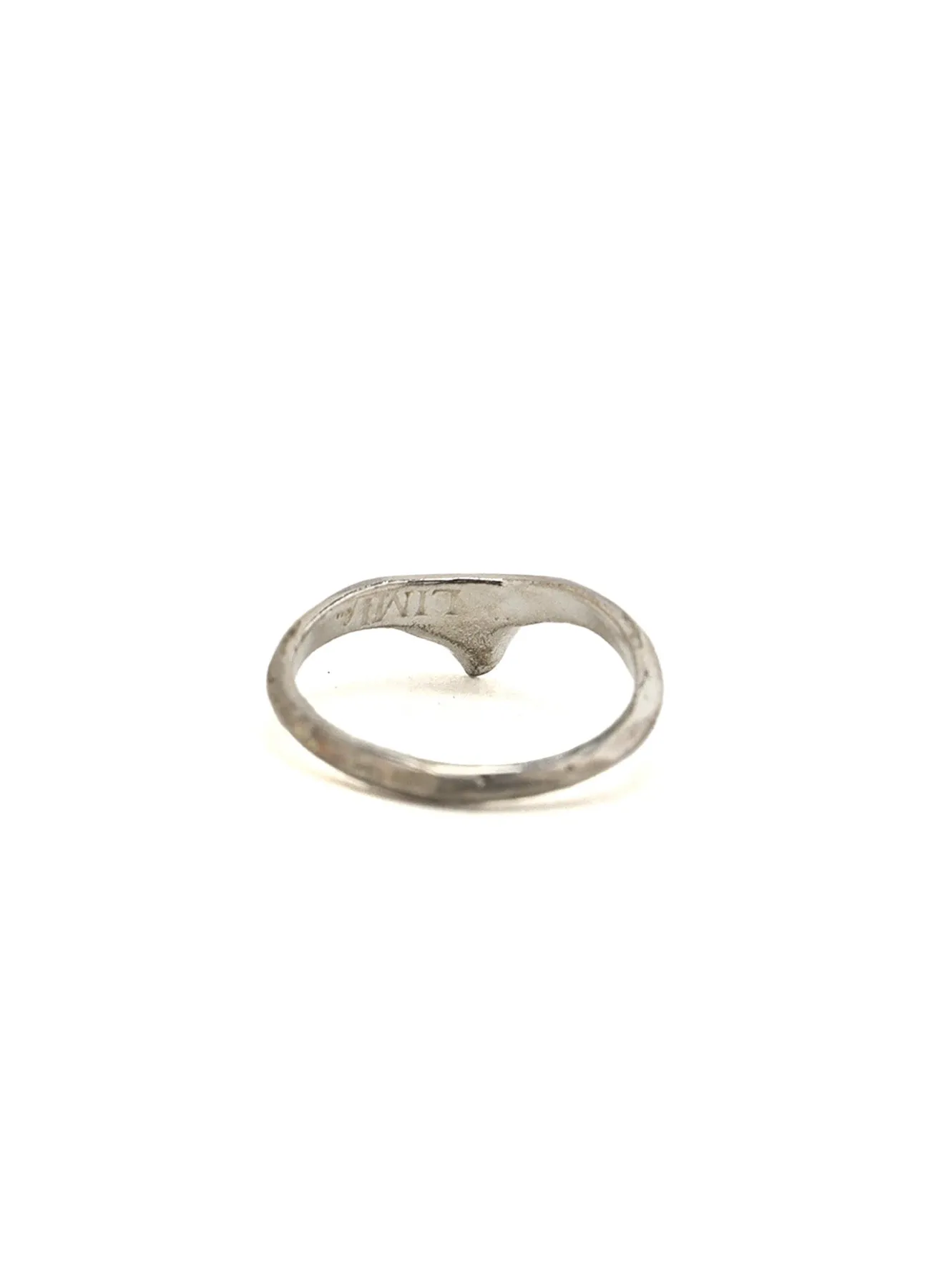 SILVER925 SHARK TOOTH RING sold by Yohji Yamamoto product image thumbnail 4