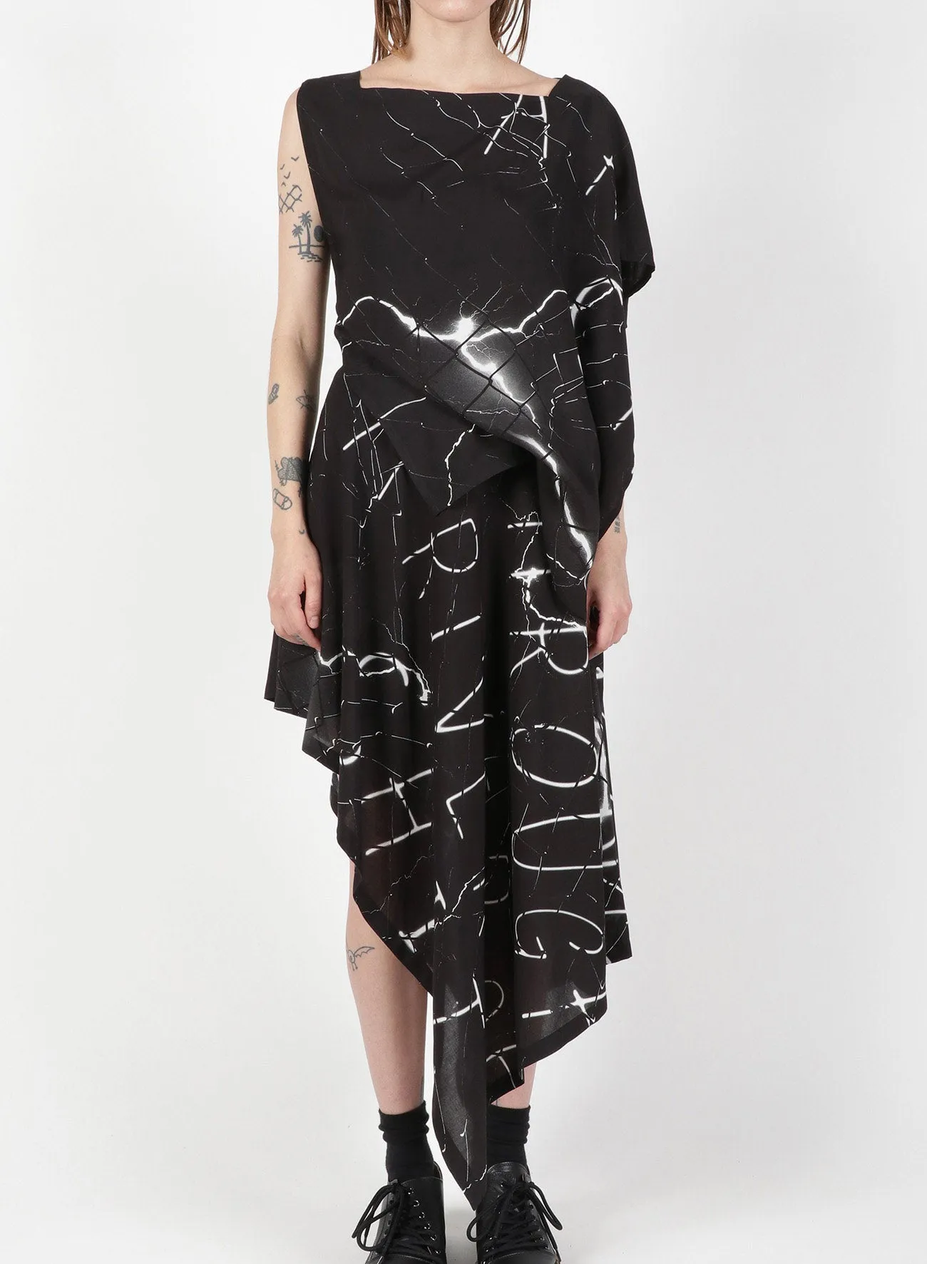 Wire Mesh Square Dress B sold by Yohji Yamamoto product image thumbnail 4